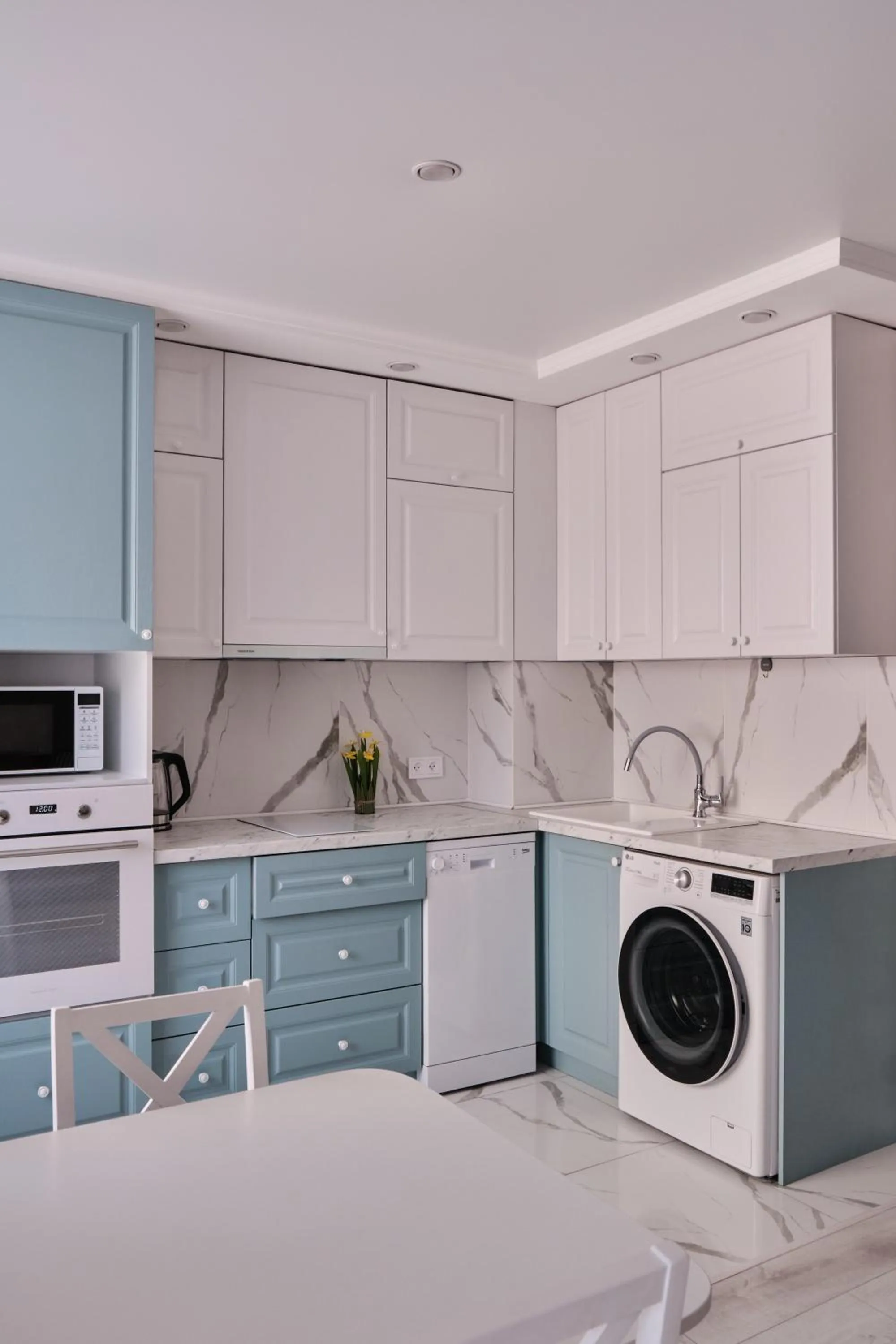 Seven City Apartments