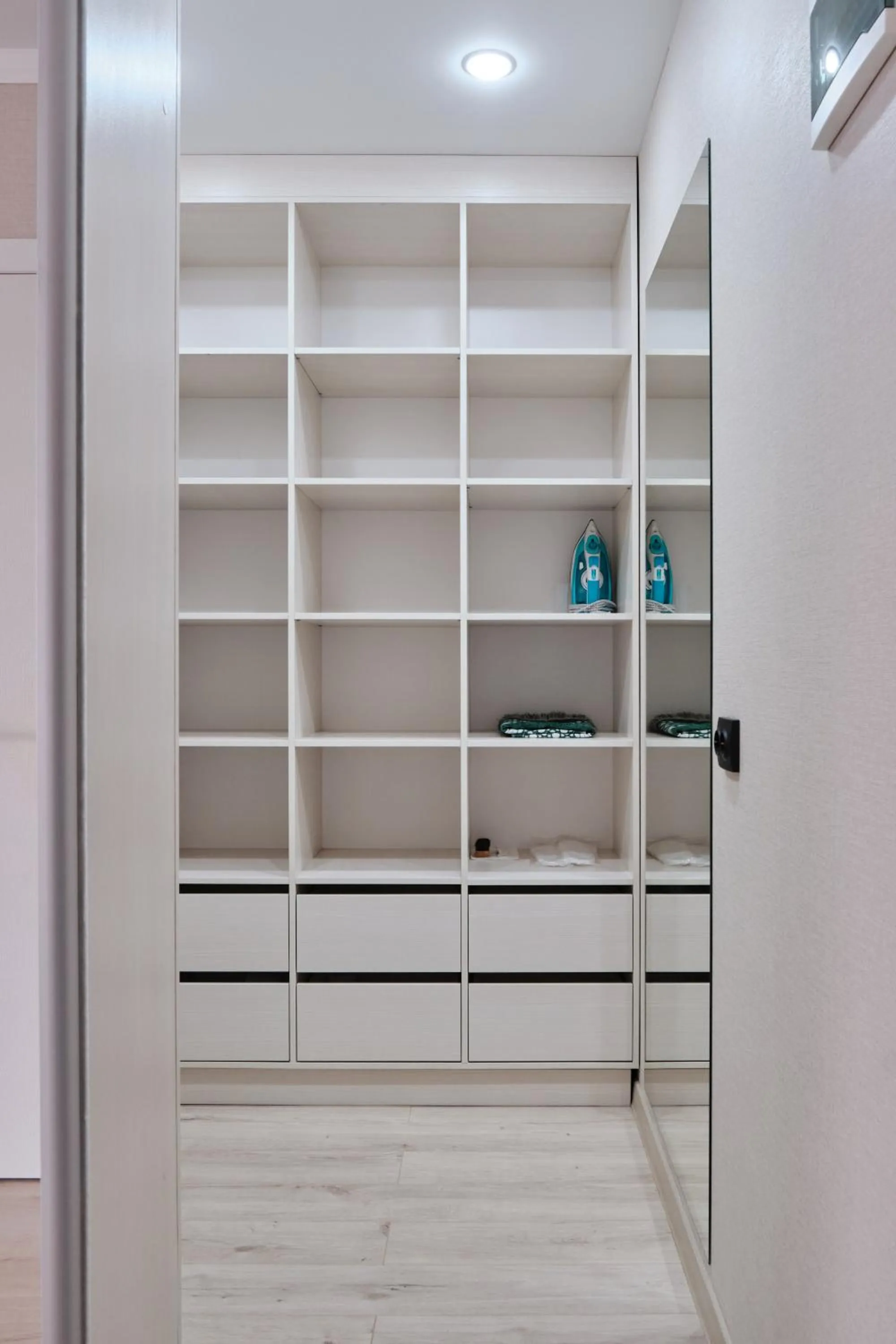 Seven City Apartments