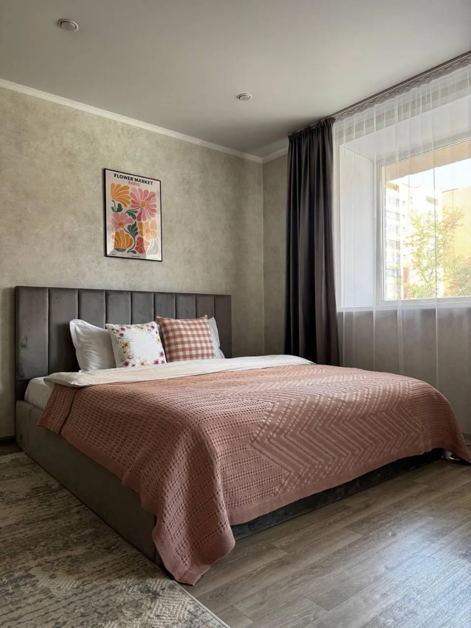 Bed in Seven City Apartments