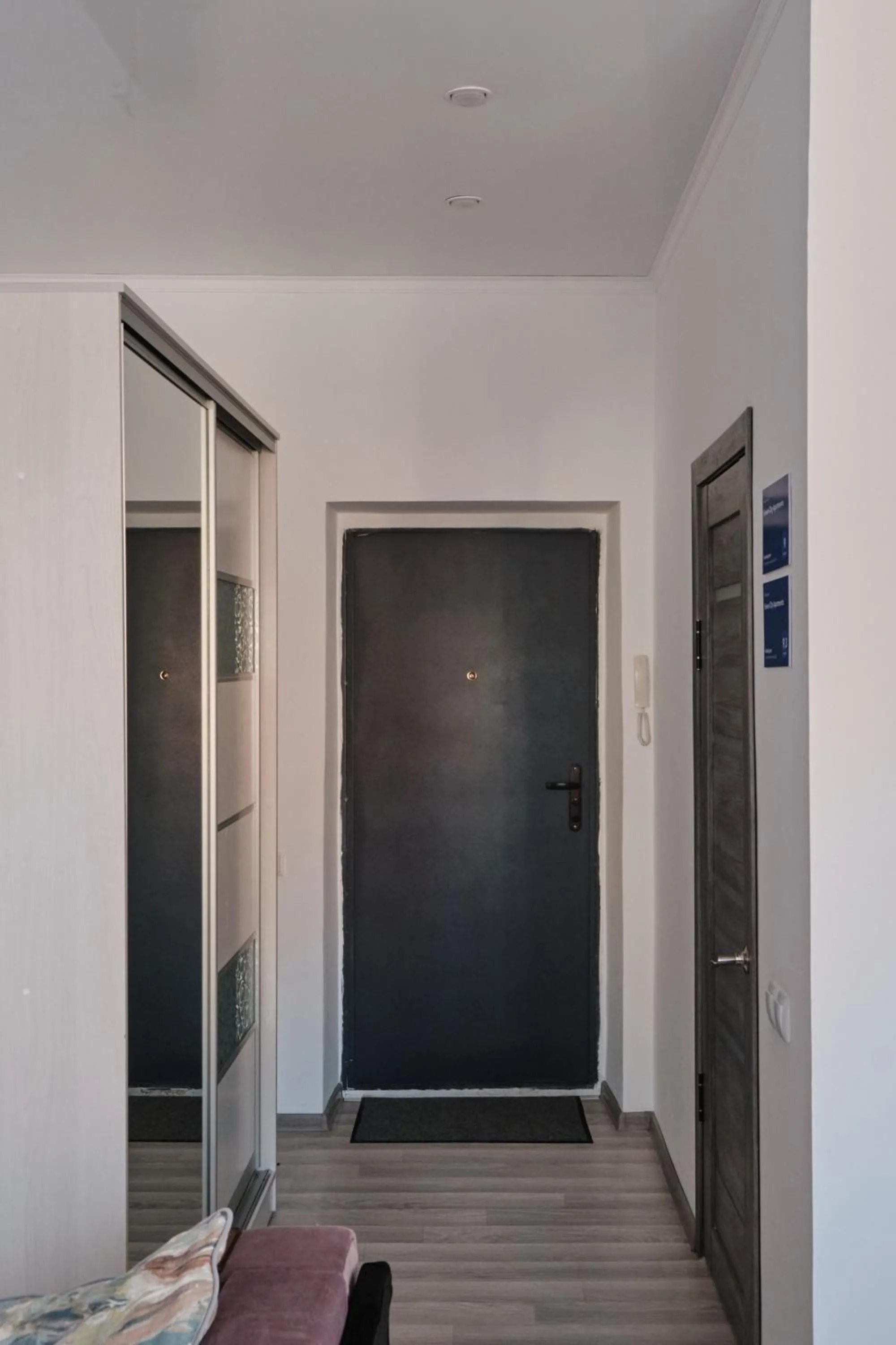 Seven City Apartments