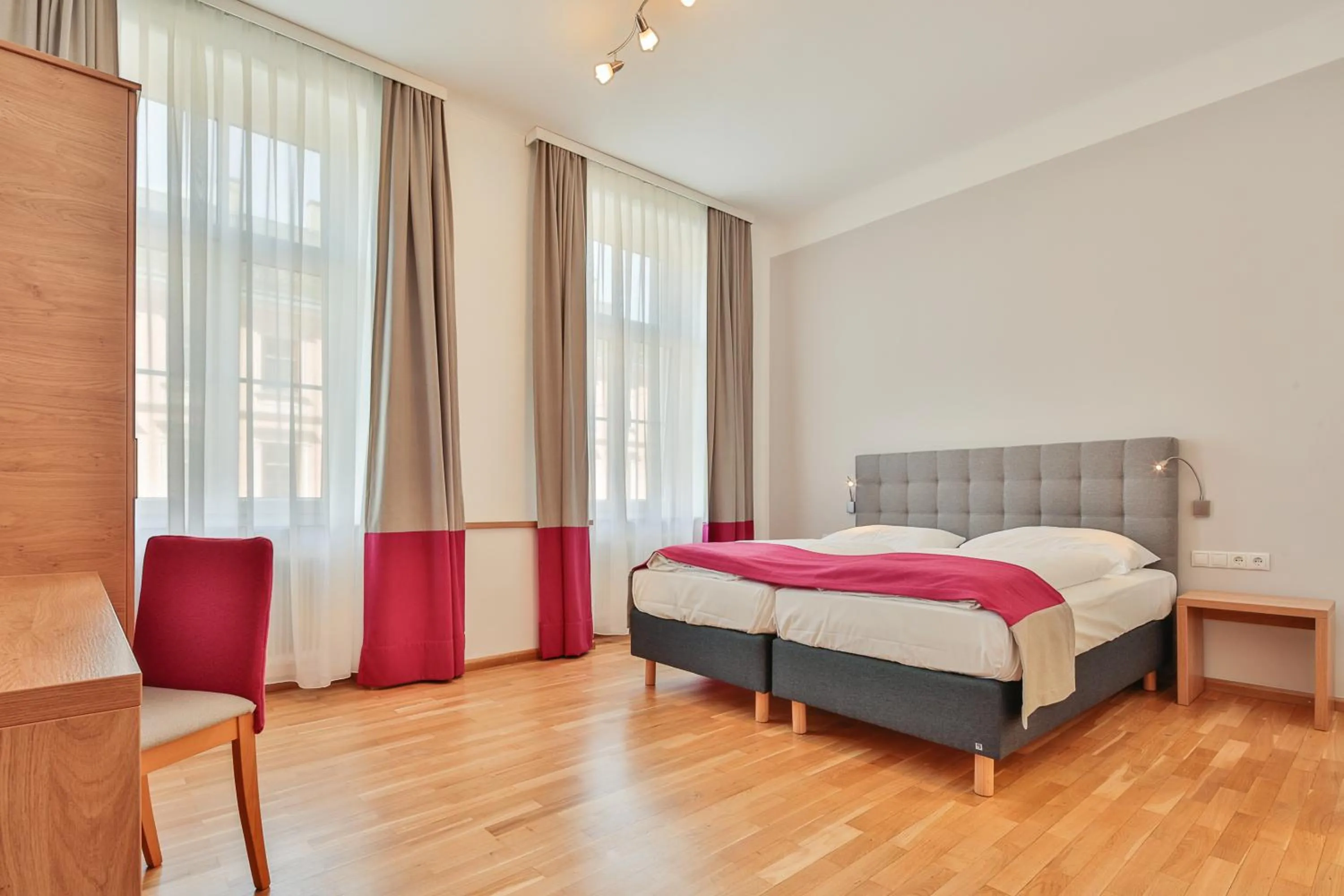 Bed in Hotel Unter den Linden