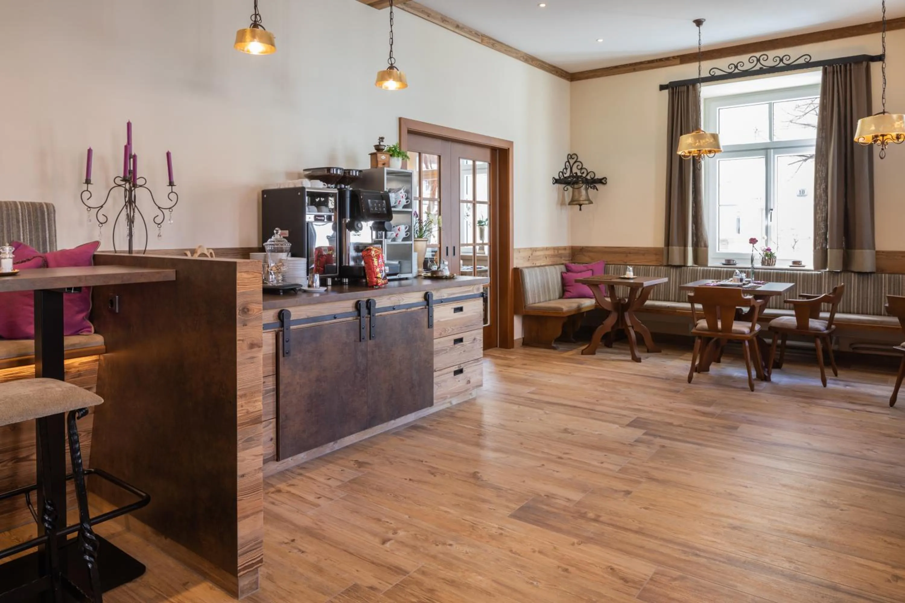 Restaurant/places to eat in Hotel Unter den Linden