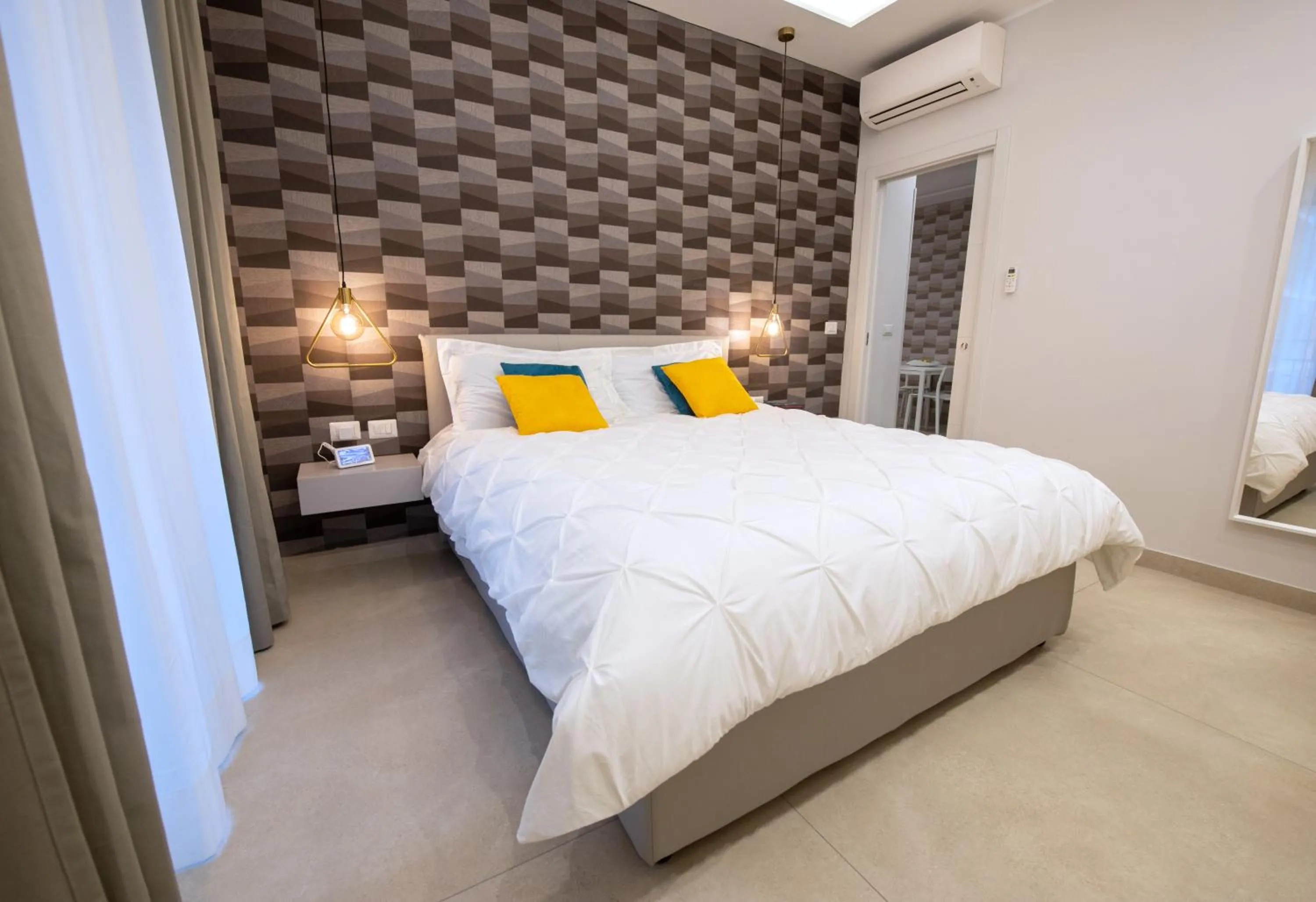 Bedroom, Bed in Napoli City Center - Appartamenti e Camere