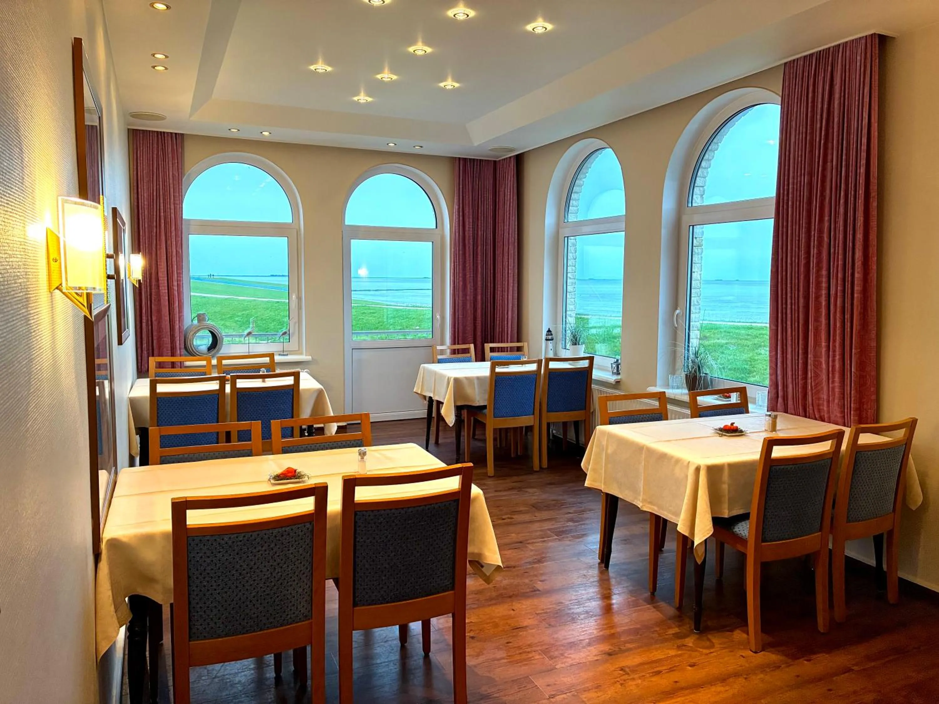 Restaurant/places to eat in Strandhotel Dagebüll direkt an der Nordsee