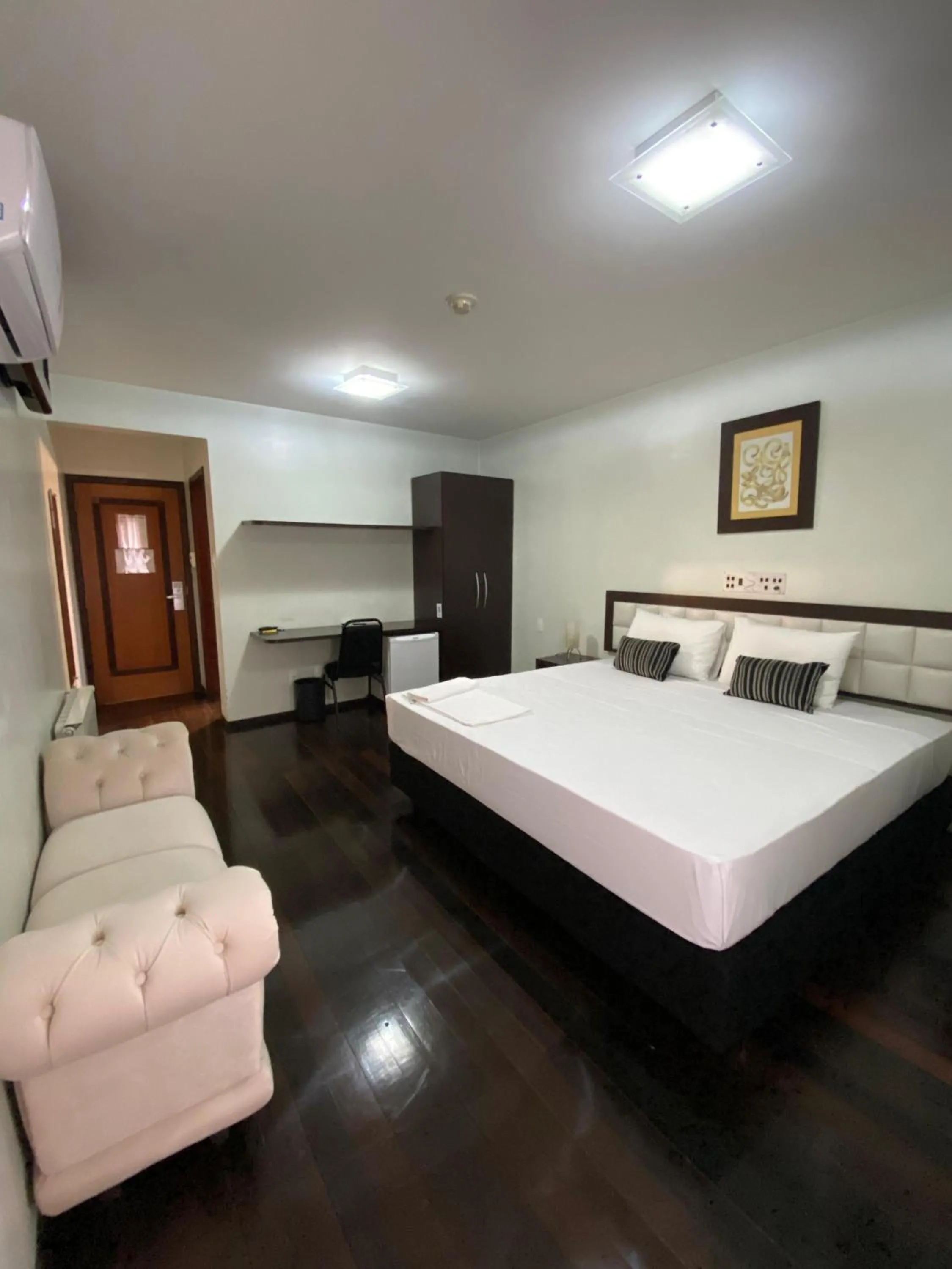 Bed in Santa Catarina Plaza Hotel