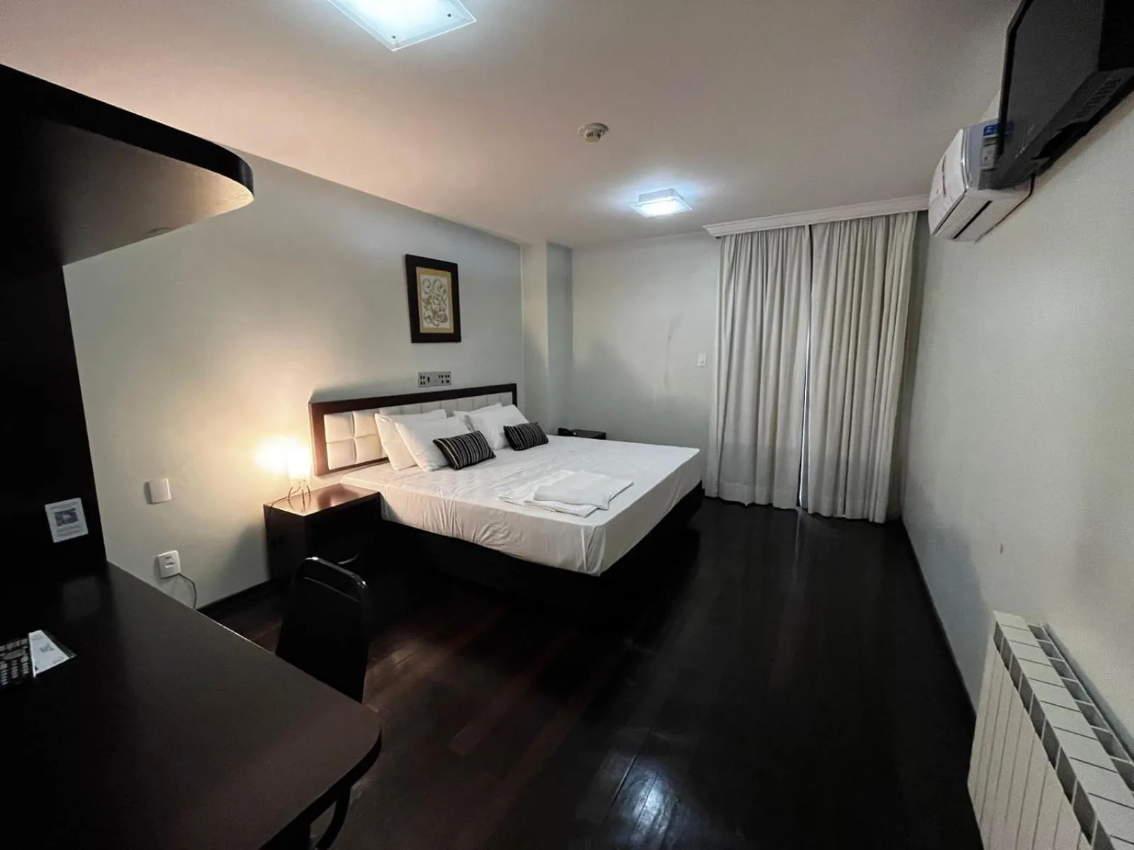 Bed in Santa Catarina Plaza Hotel
