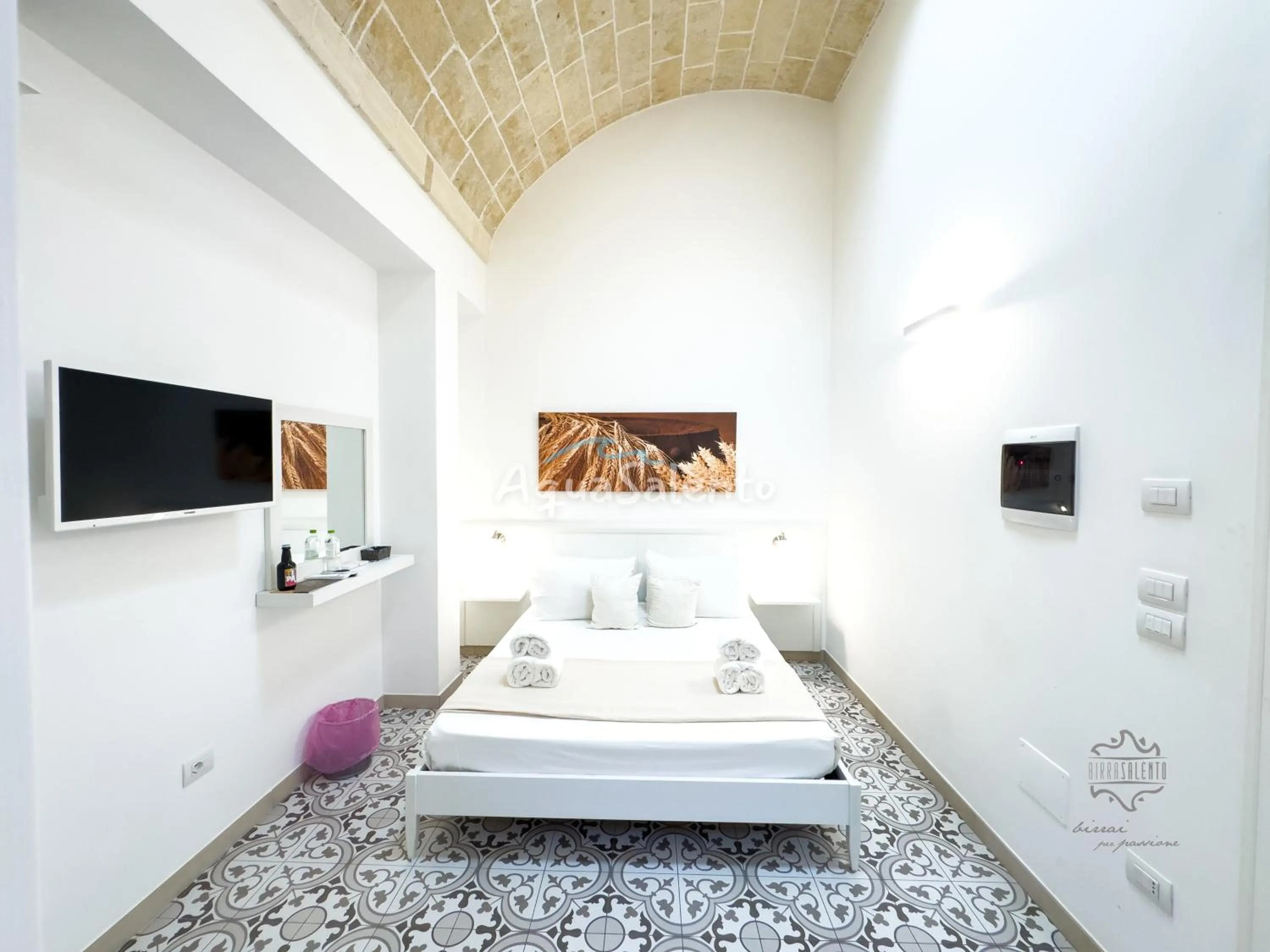 Photo of the whole room, Bed in Casa Birra Salento