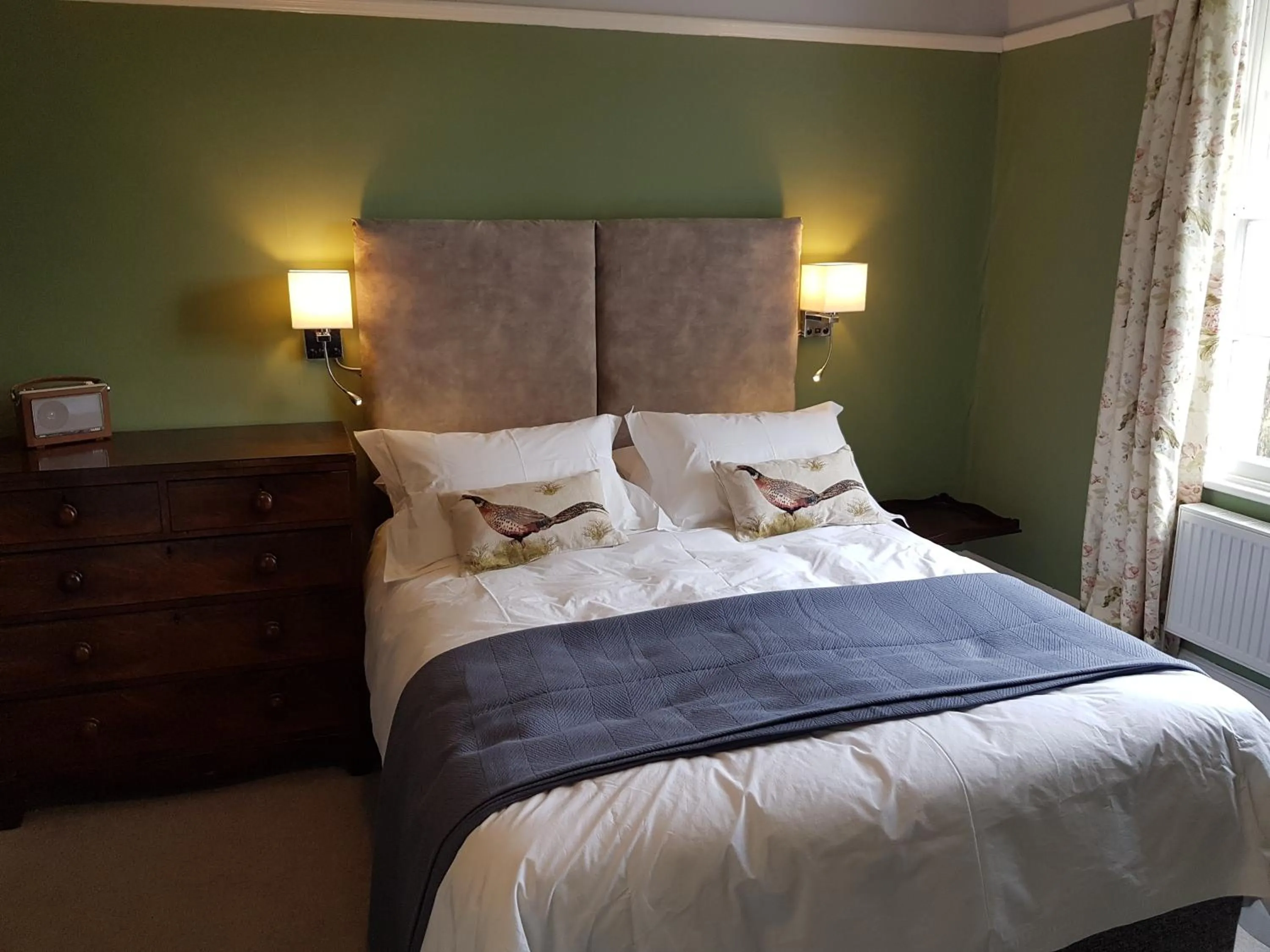 Superior King Room in Upper Buckton B&B