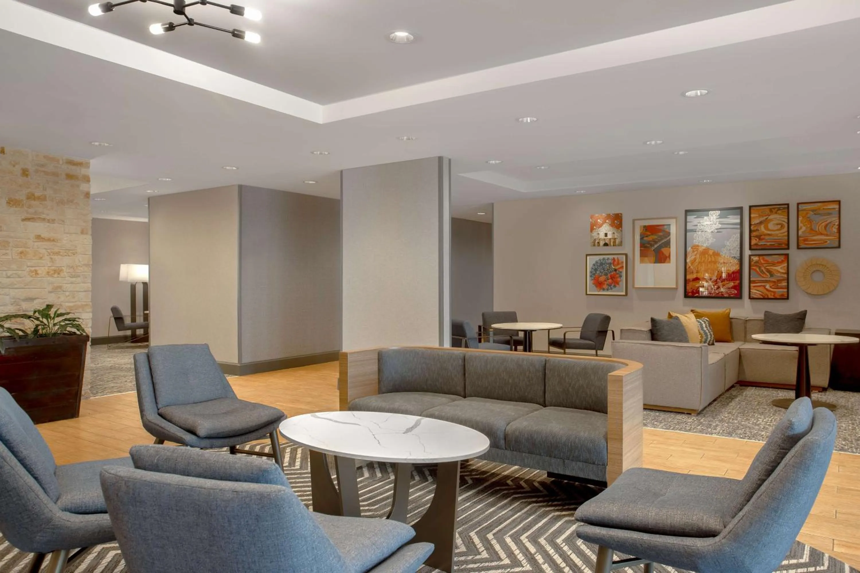 TV and multimedia in Homewood Suites by Hilton Lackland AFB/SeaWorld, TX