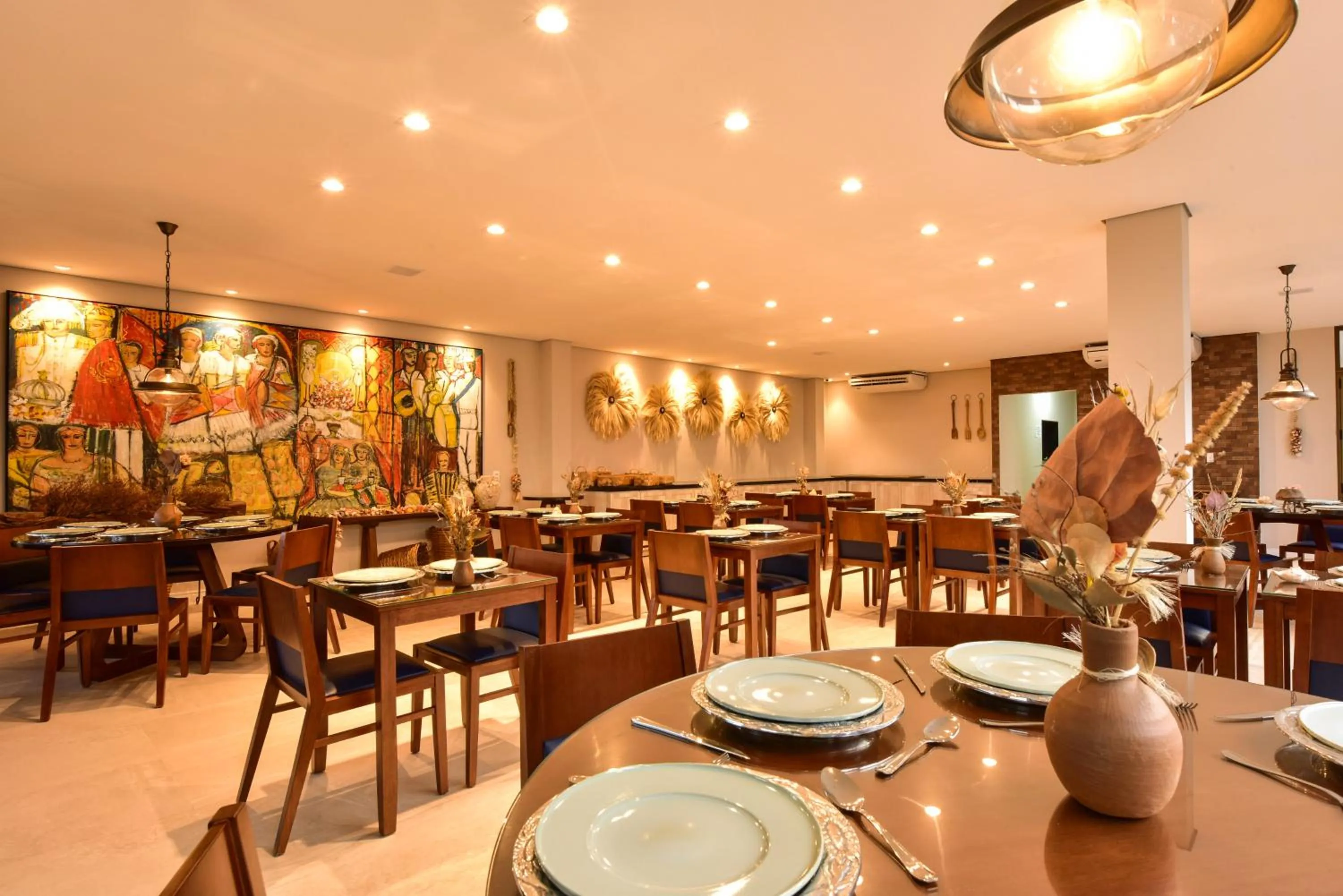 Restaurant/places to eat in Porto das Dunas Boutique Praia Hotel