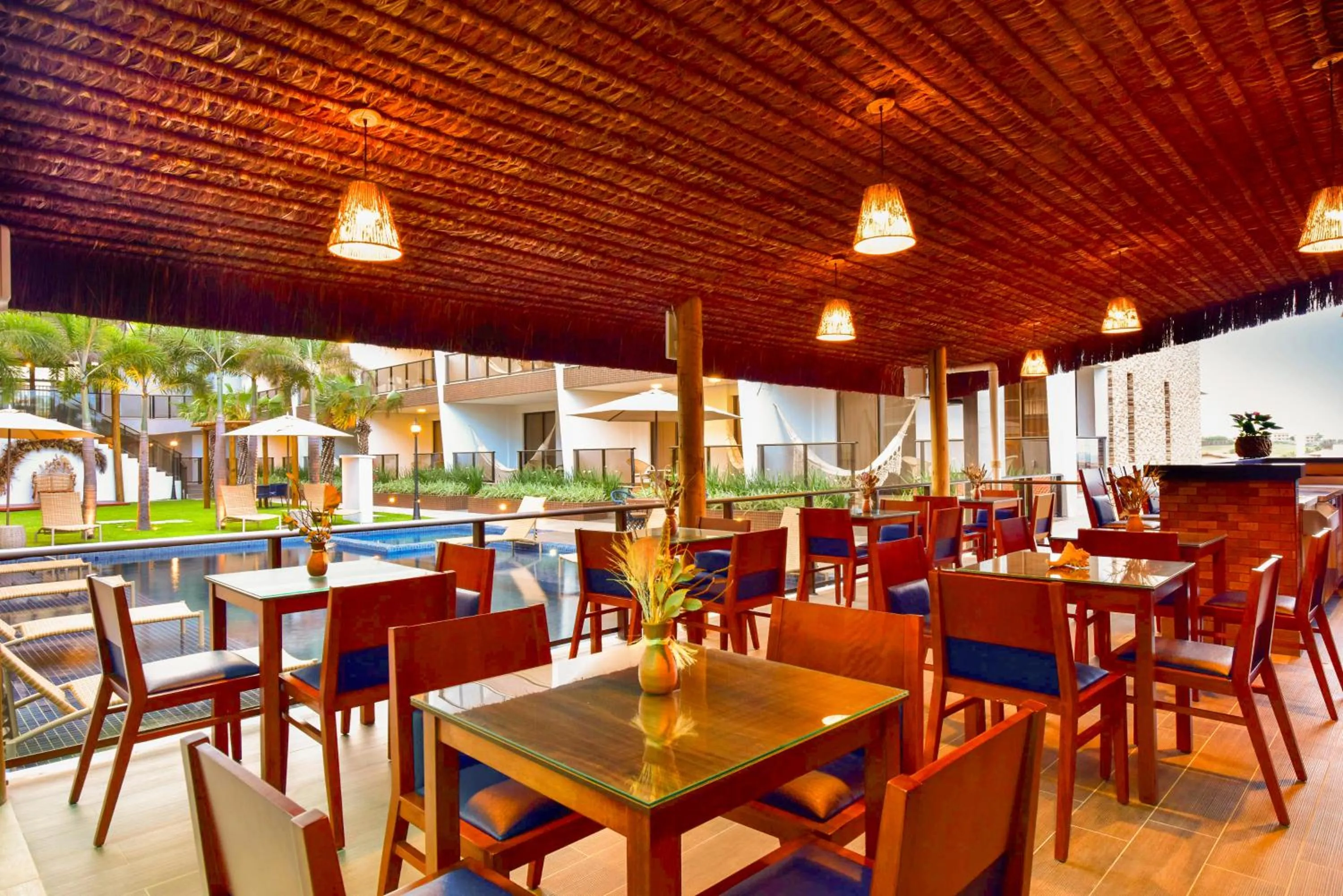 Restaurant/places to eat in Porto das Dunas Boutique Praia Hotel