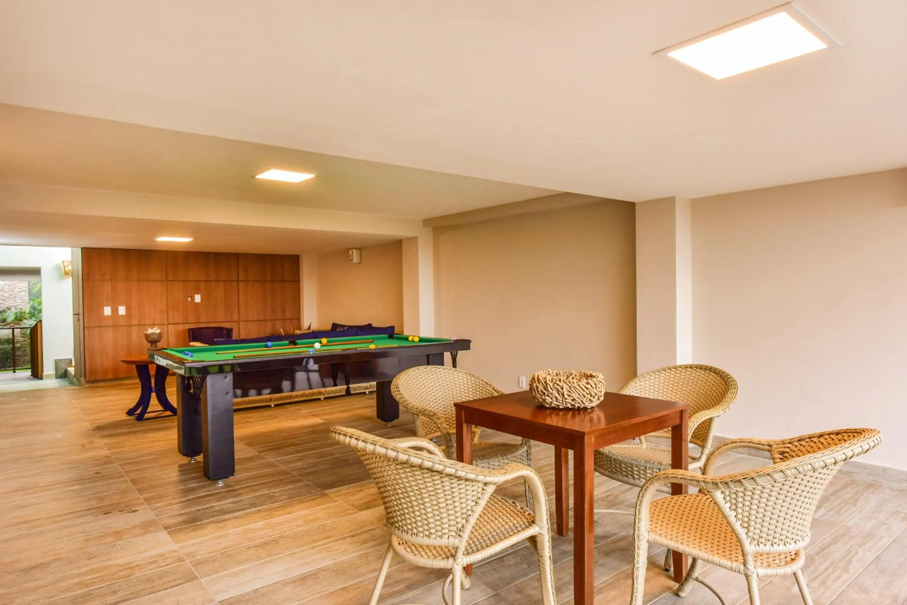 Billiard in Porto das Dunas Boutique Praia Hotel