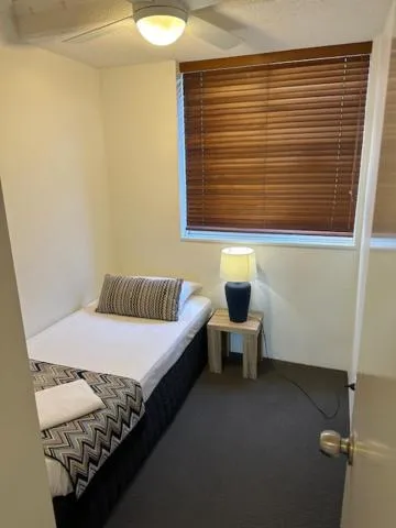 Bedroom, Bed in Goldsborough Place Apartments