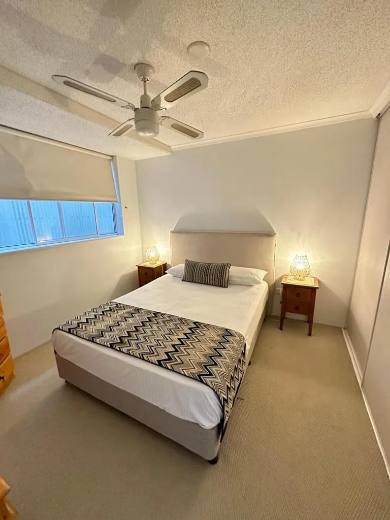 Bed in Goldsborough Place Apartments