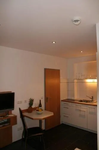 Kitchen or kitchenette in Apartment-Haus