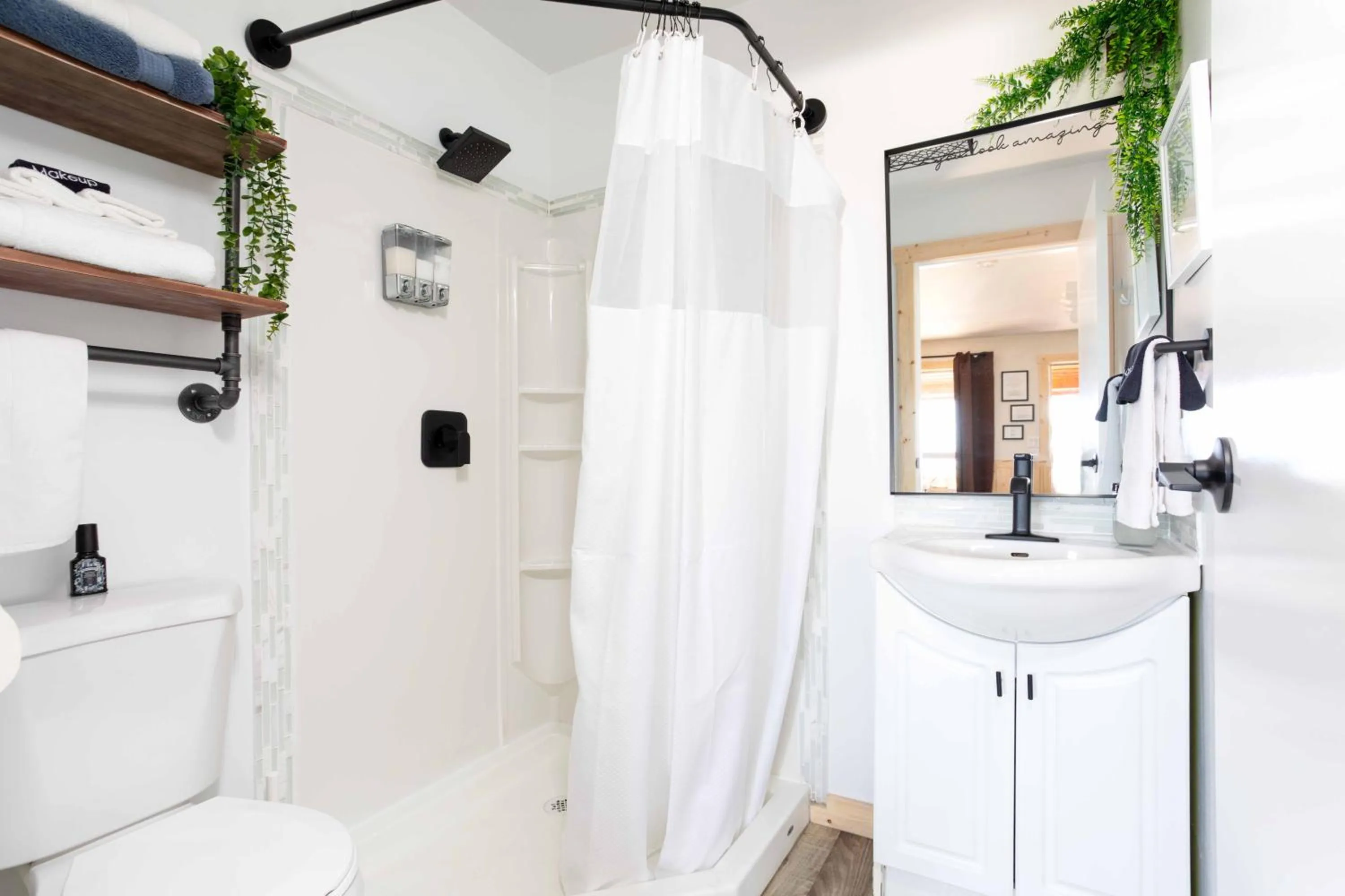 The Valley View Cabins and Event Center