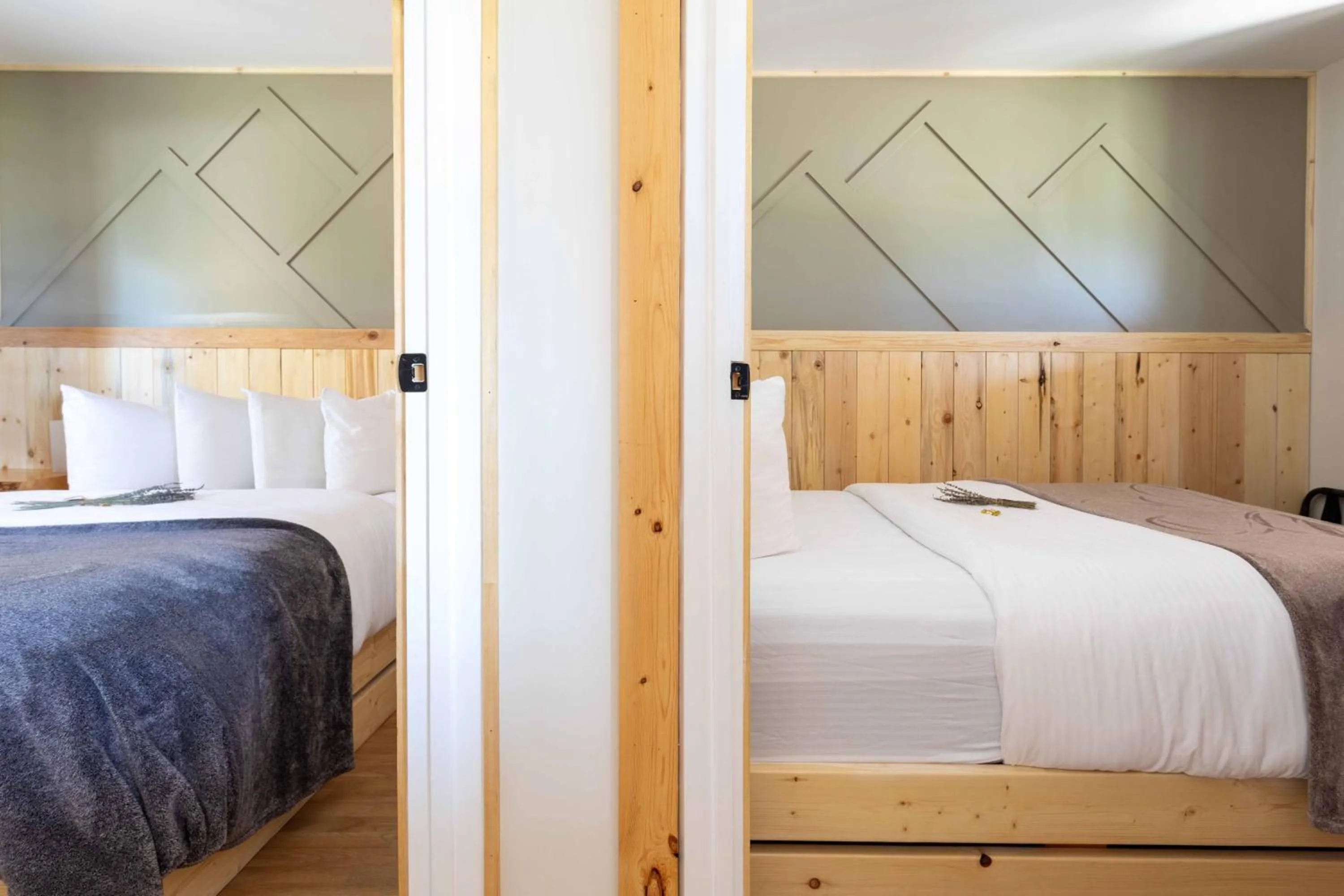 Bed in The Valley View Cabins and Event Center