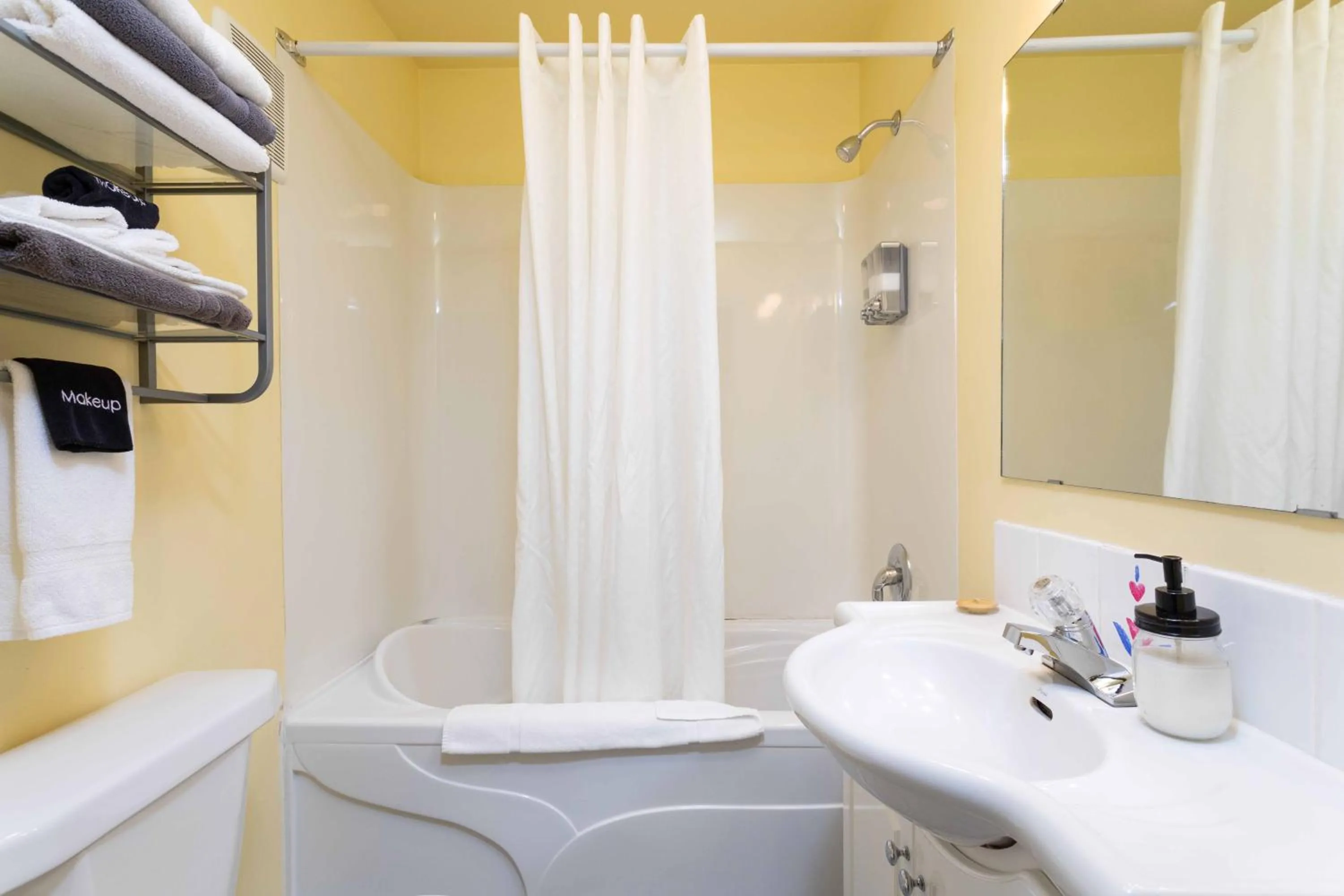 The Valley View Cabins and Event Center