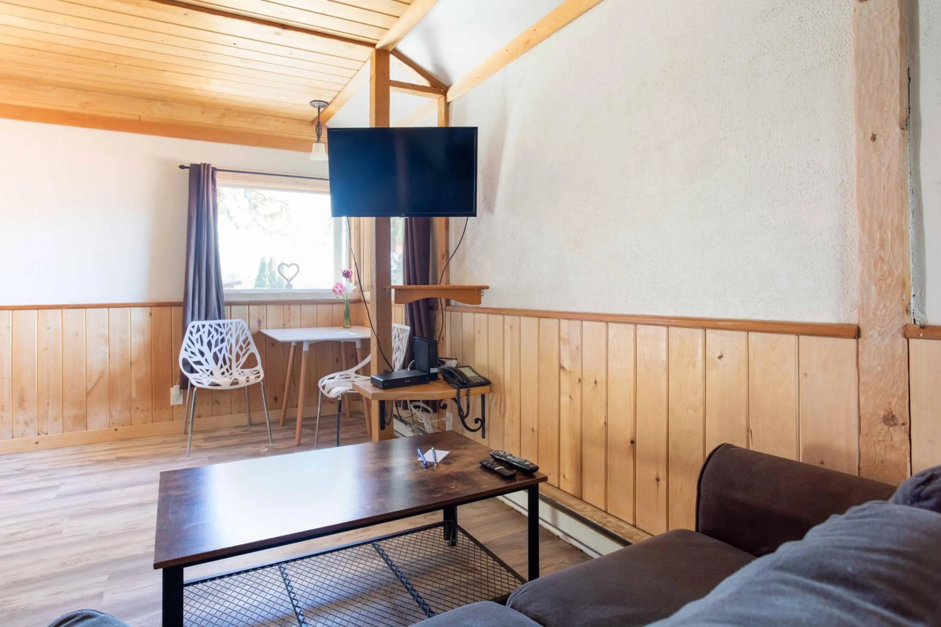 The Valley View Cabins and Event Center