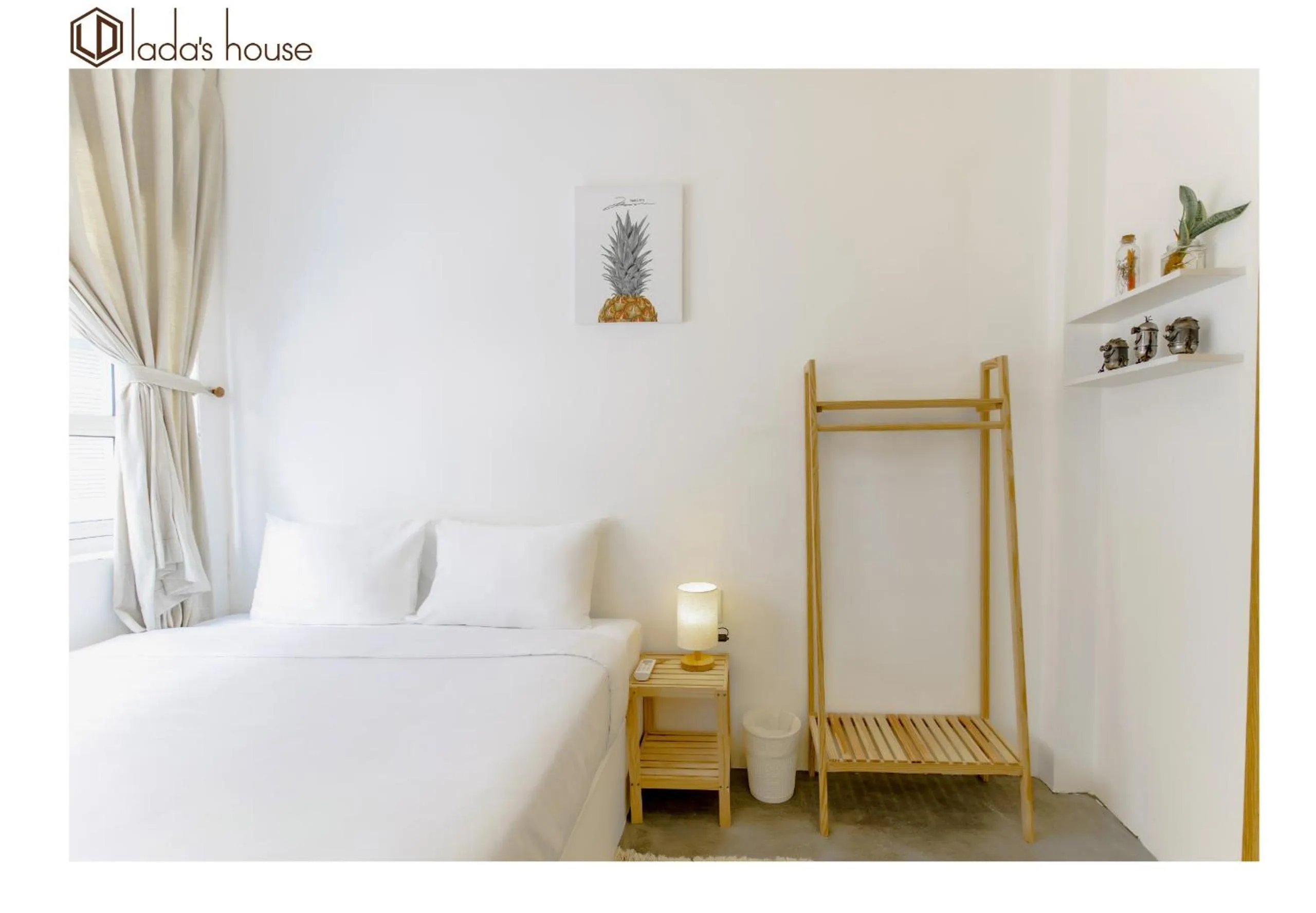 Bed in LaDa's House Da Nang