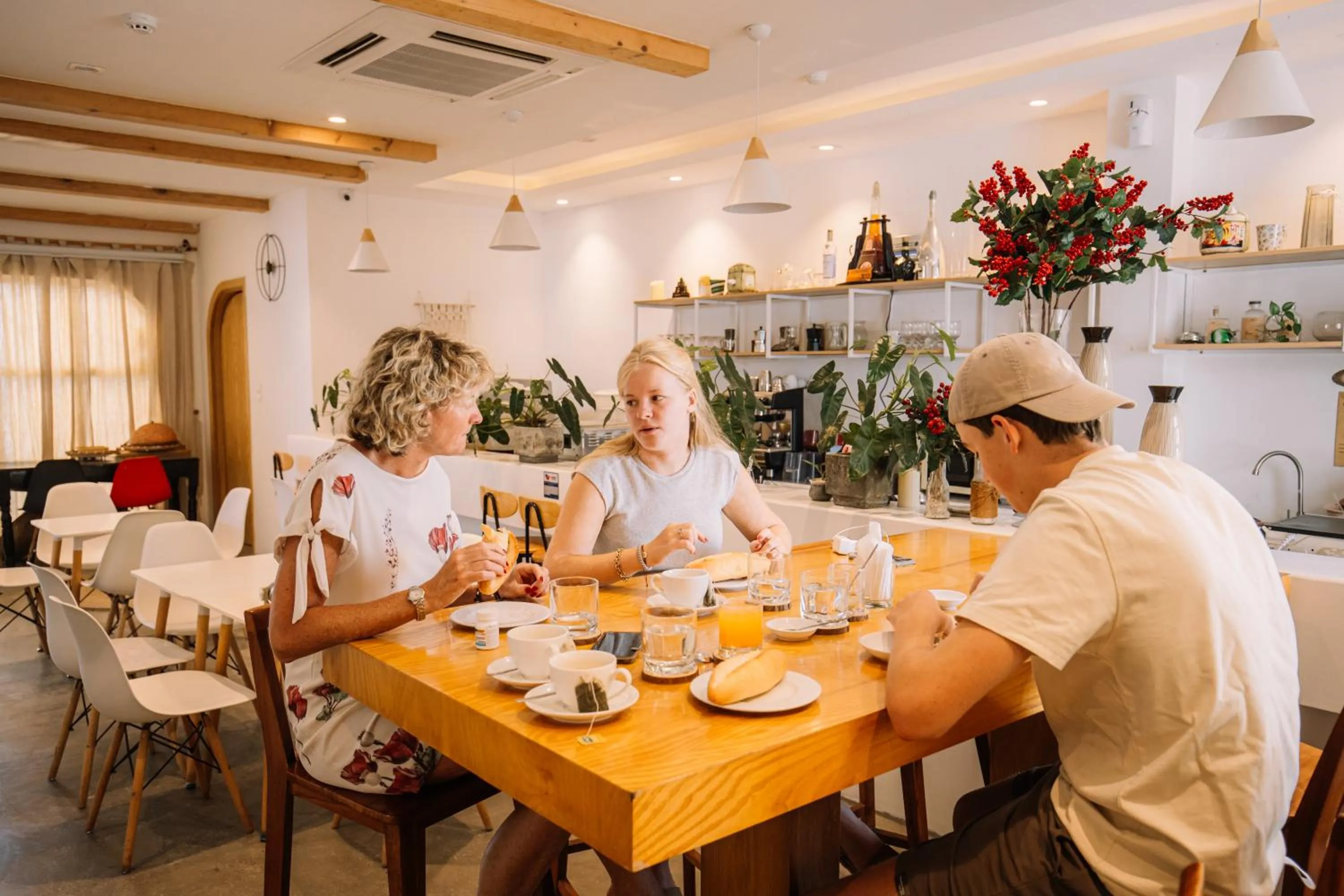 Meals in LaDa's House Da Nang