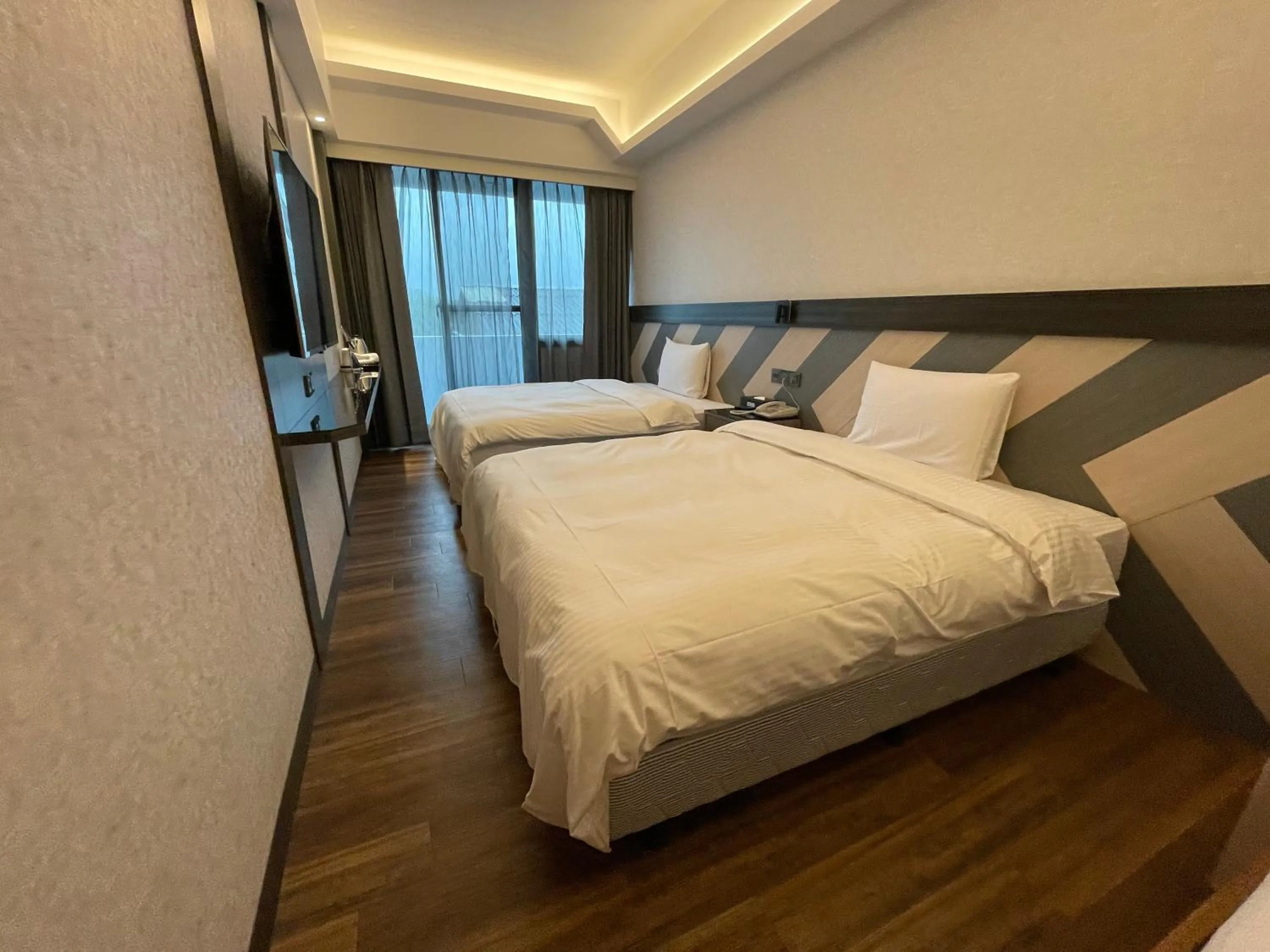 Photo of the whole room, Bed in Weifeng Boutique Business Hotel - Zhanqian Branch