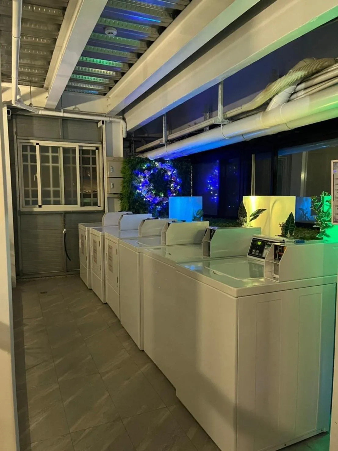 washing machine in Weifeng Boutique Business Hotel - Zhanqian Branch