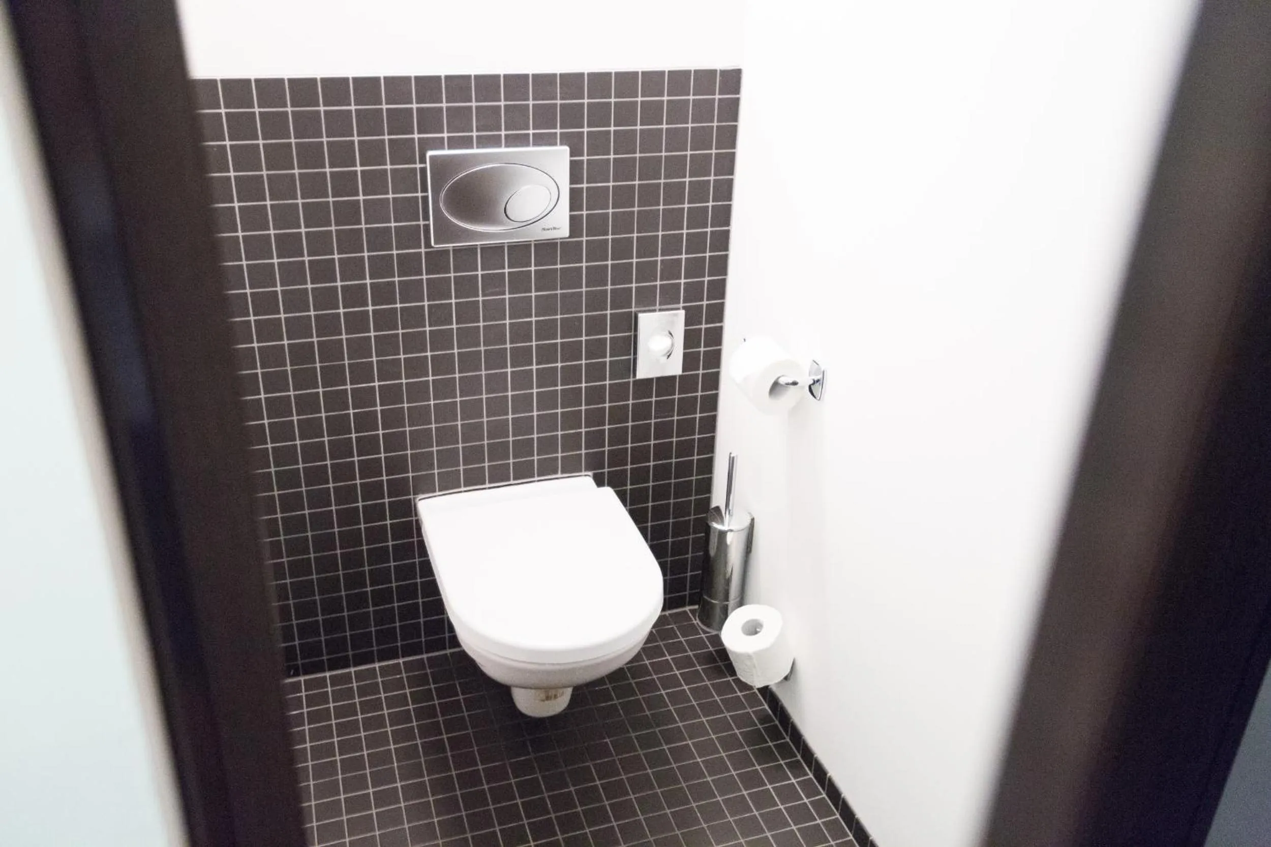 Toilet in arte Hotel Krems