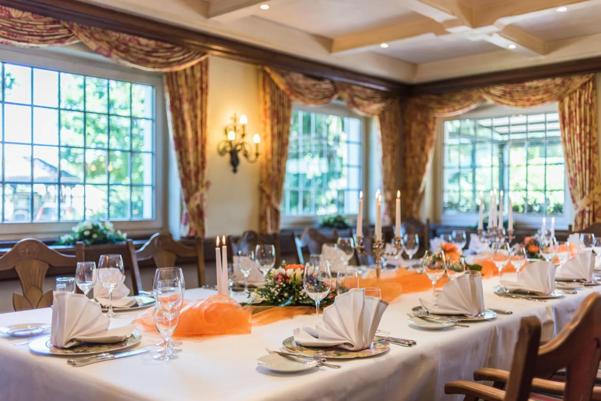 Restaurant/places to eat in Lohmann's Romantik Hotel Gravenberg