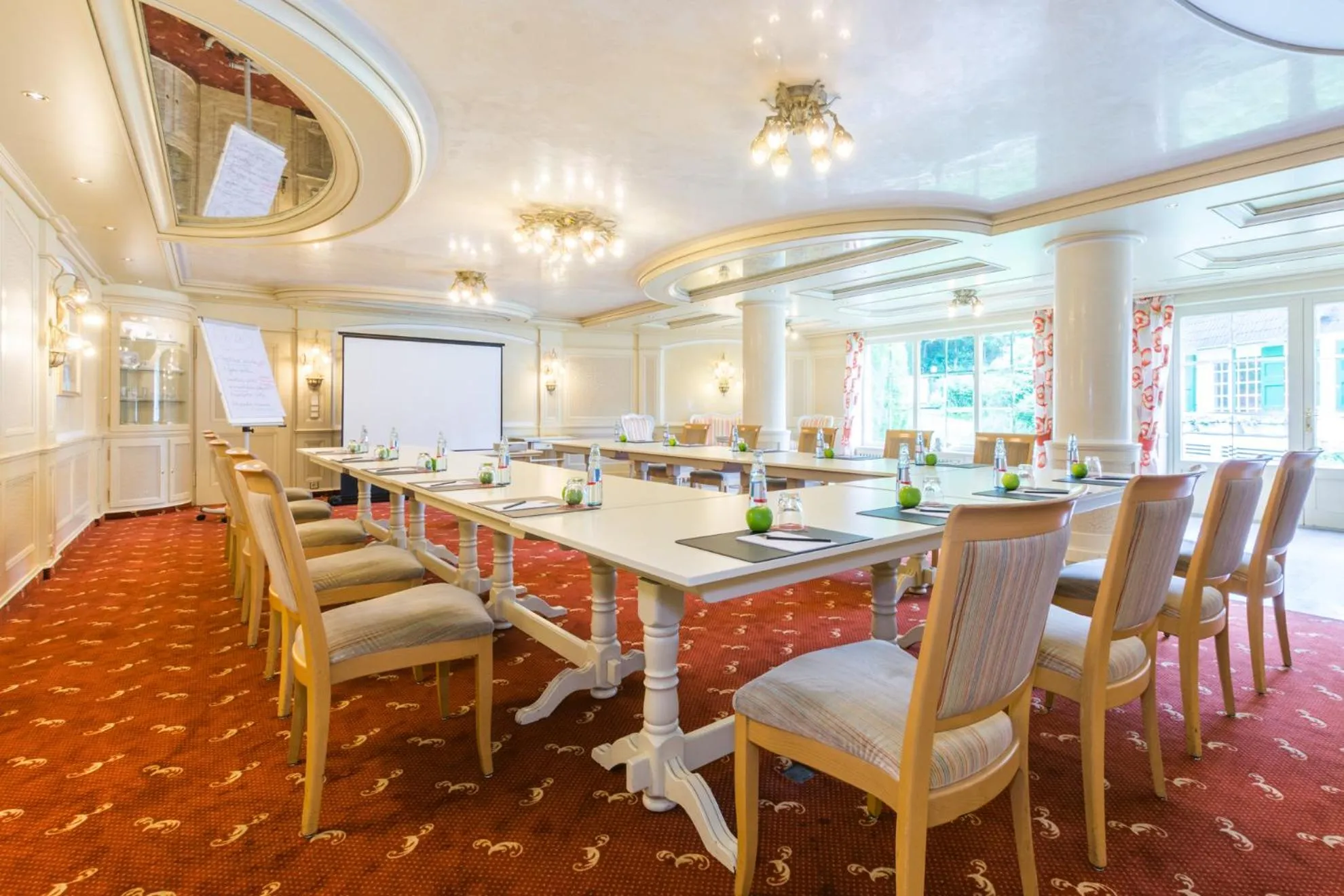 Business facilities in Lohmann's Romantik Hotel Gravenberg