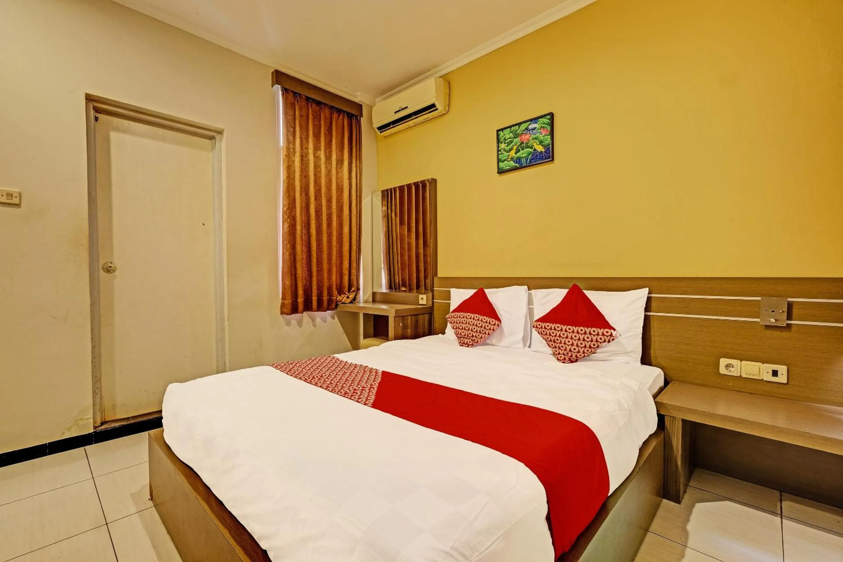 Bedroom, Bed in Hotel O Sky Guesthouse