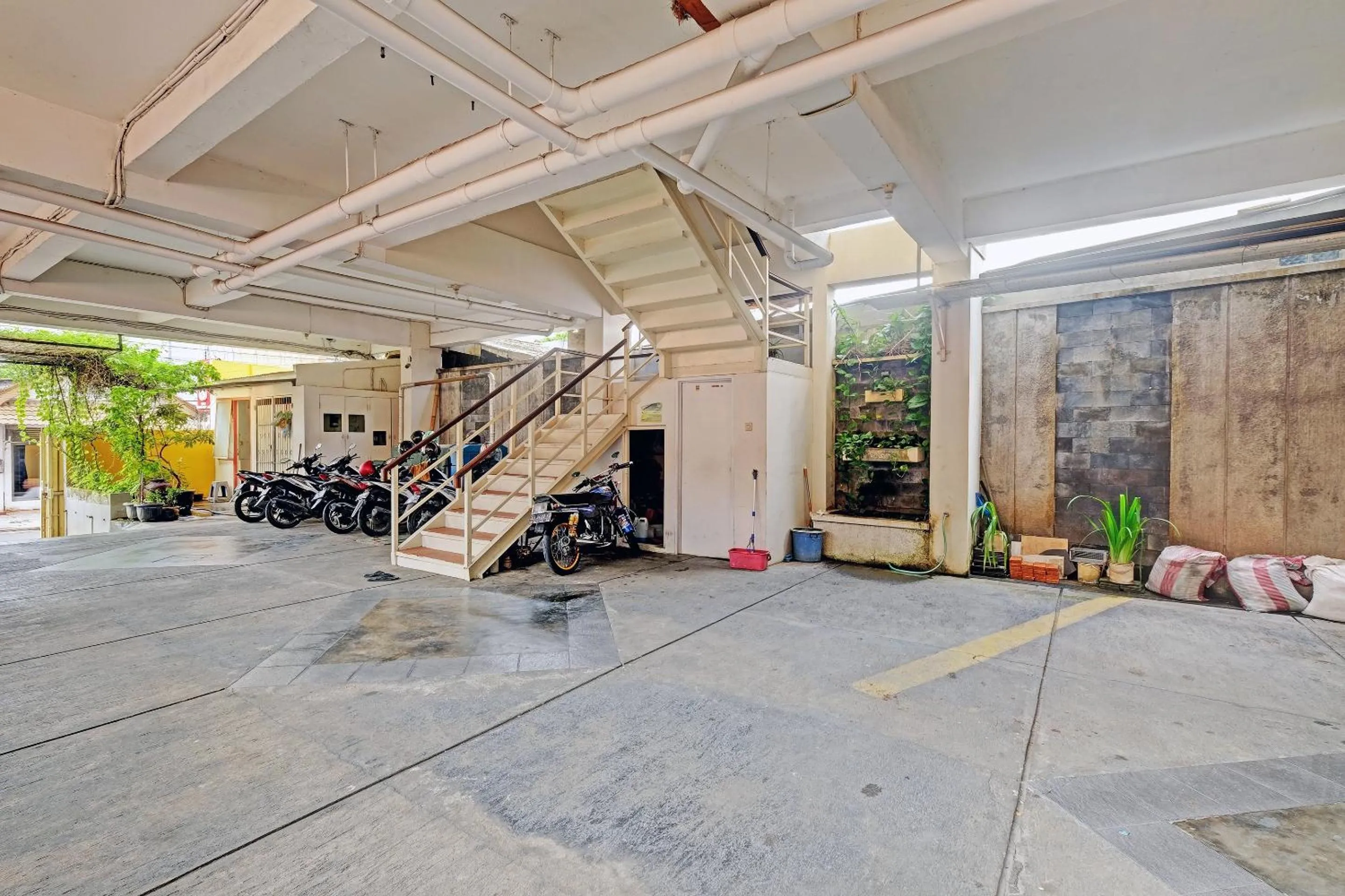 Lobby or reception in Hotel O Sky Guesthouse