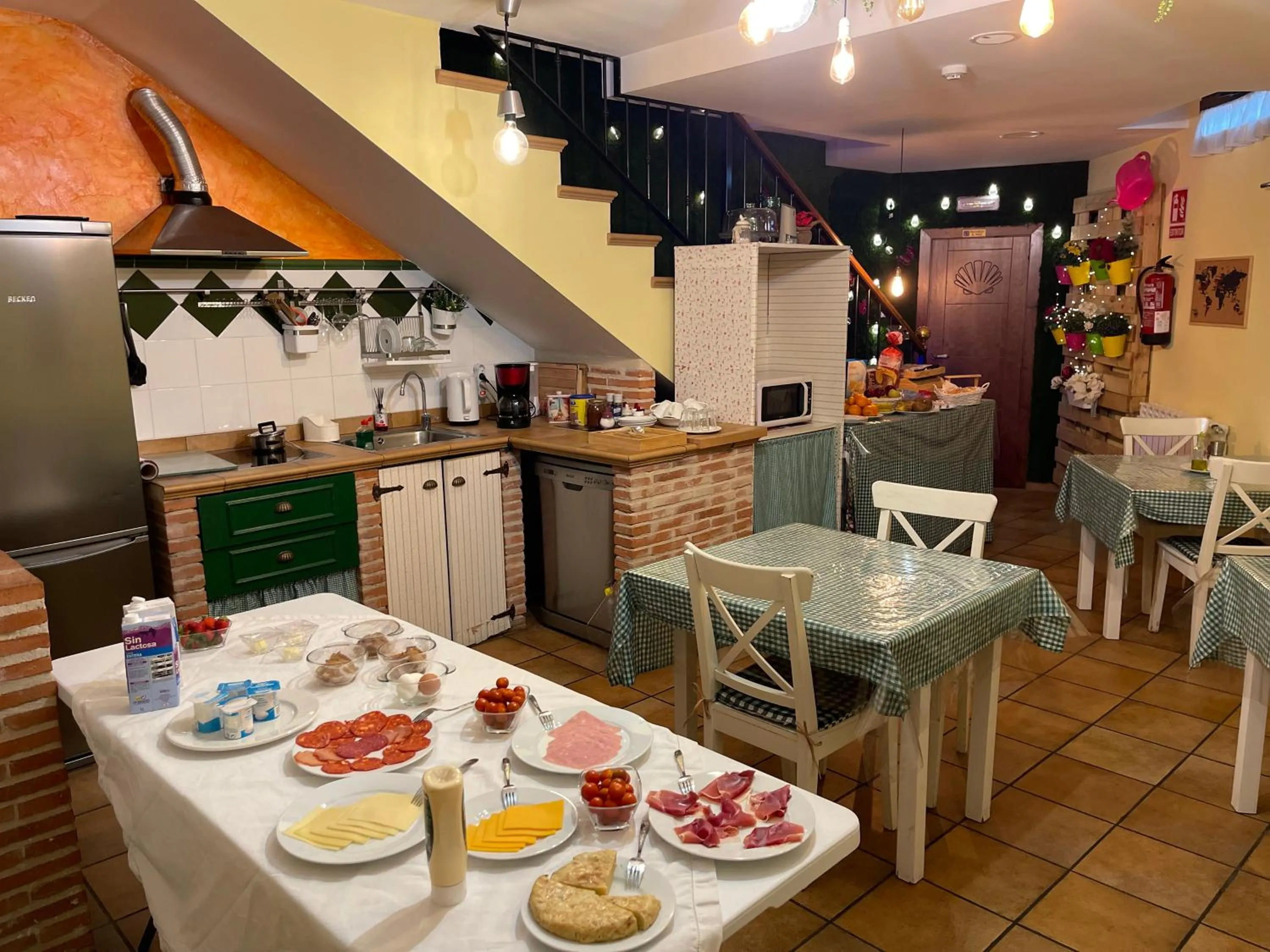 Breakfast in The Way Hotel Molinaseca