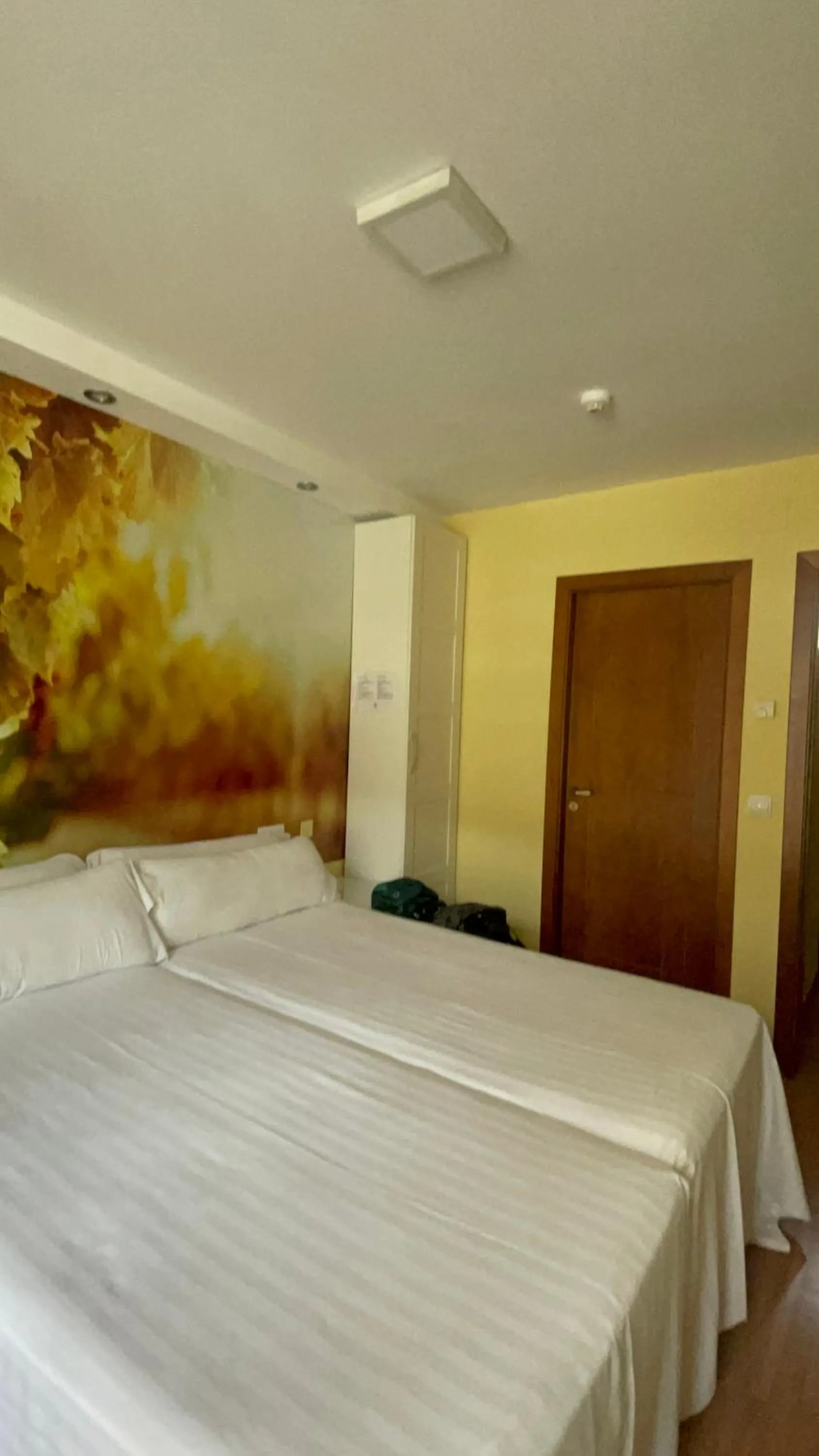 Bed in The Way Hotel Molinaseca