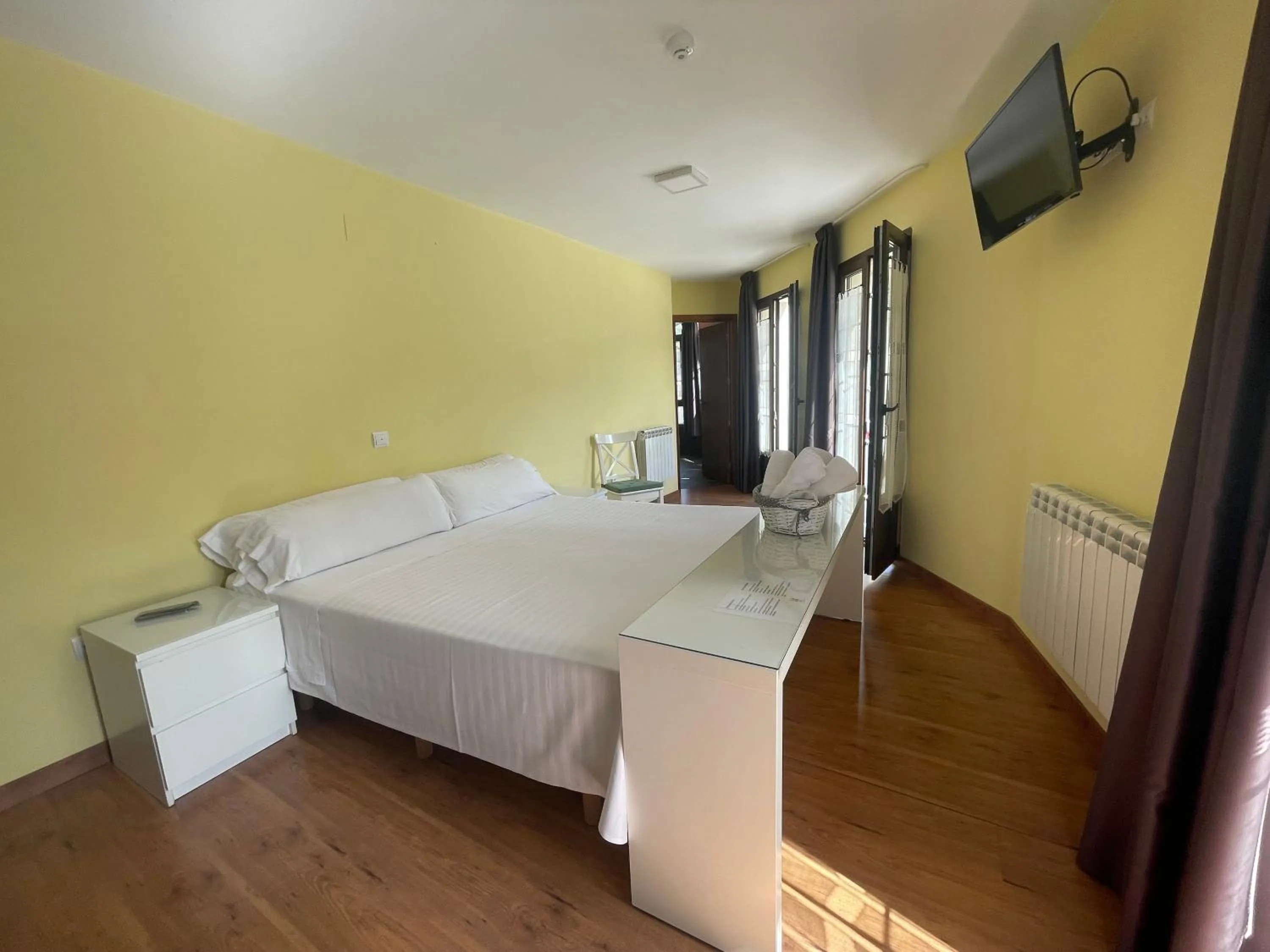 Bedroom, Bed in The Way Hotel Molinaseca