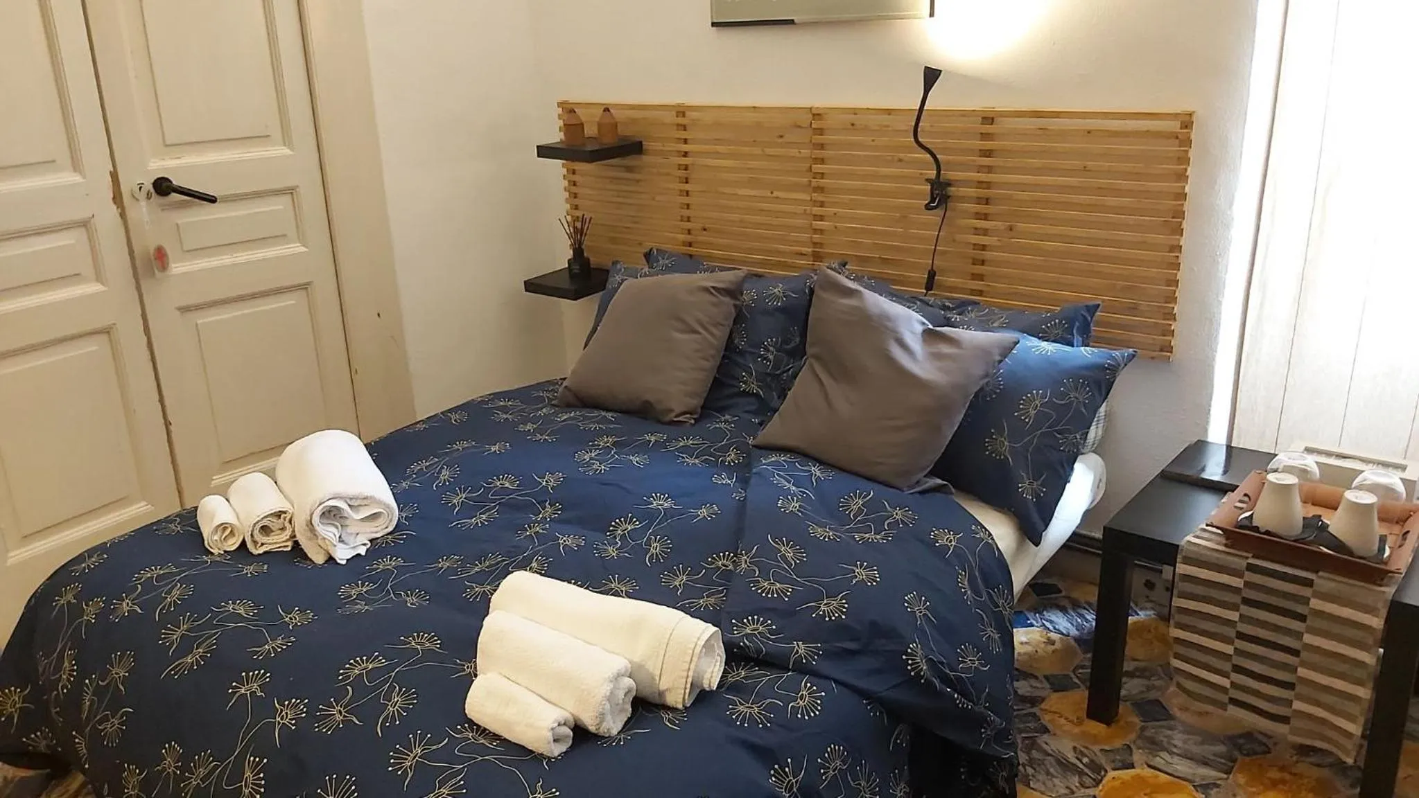 Bedroom, Bed in dimora aganoor business suite