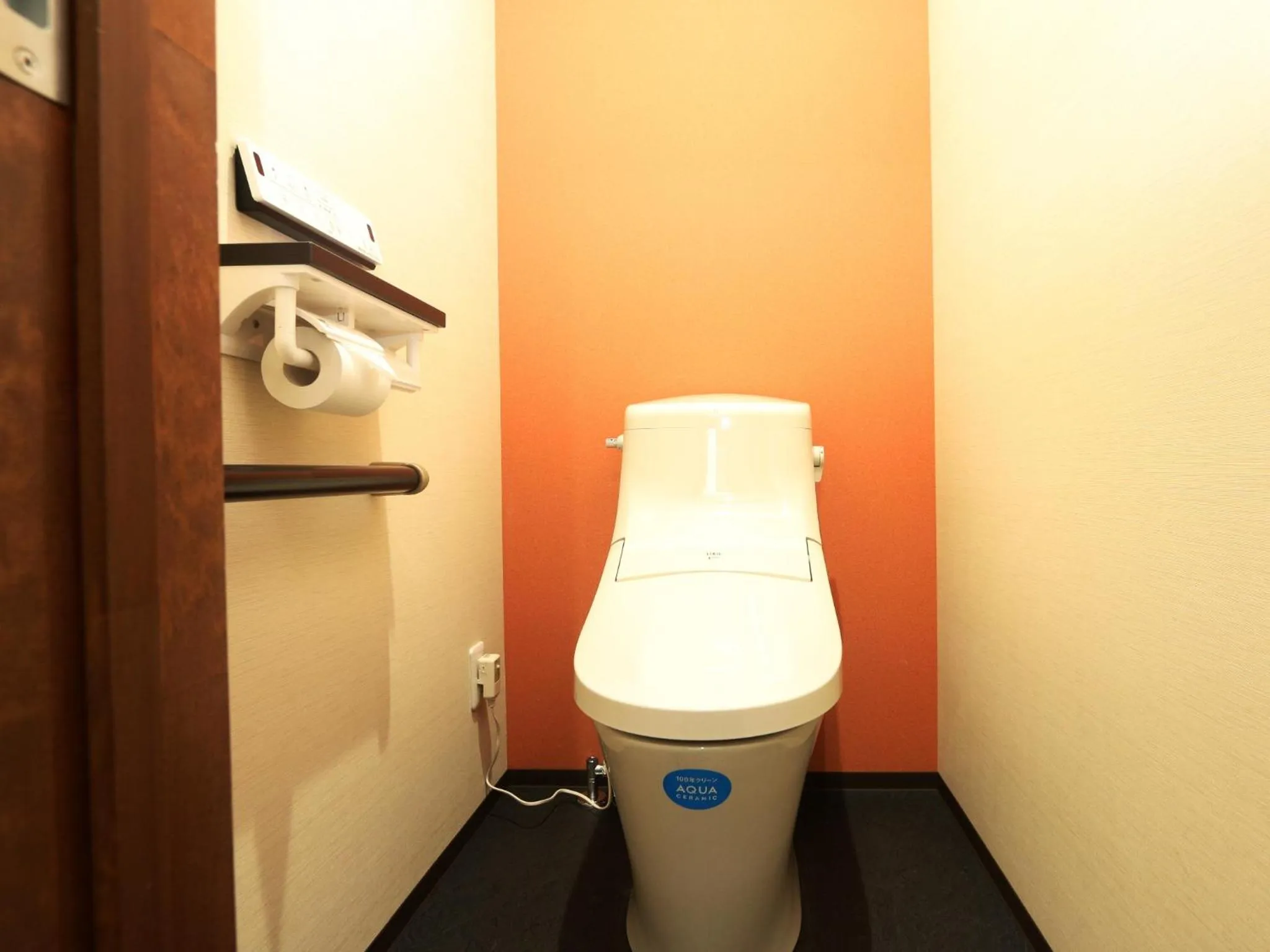 Area and facilities in Ikemoto