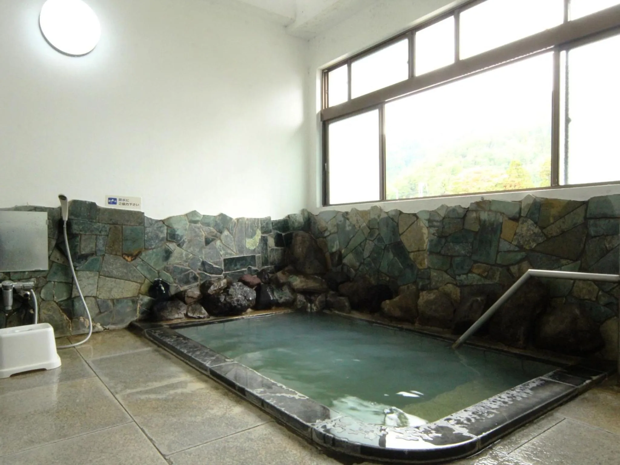 Public Bath in Ikemoto