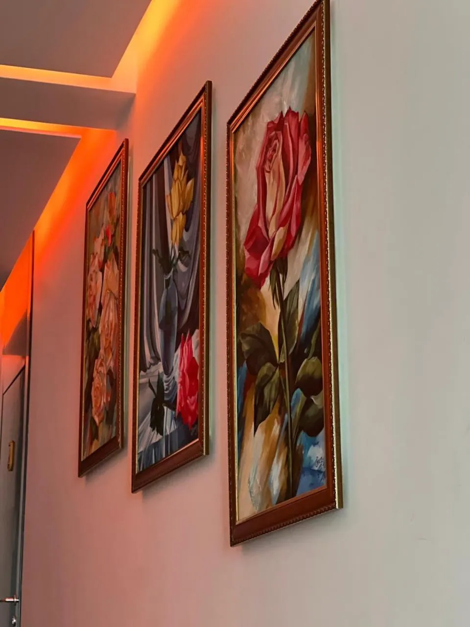 Decorative detail in Jata Hotel