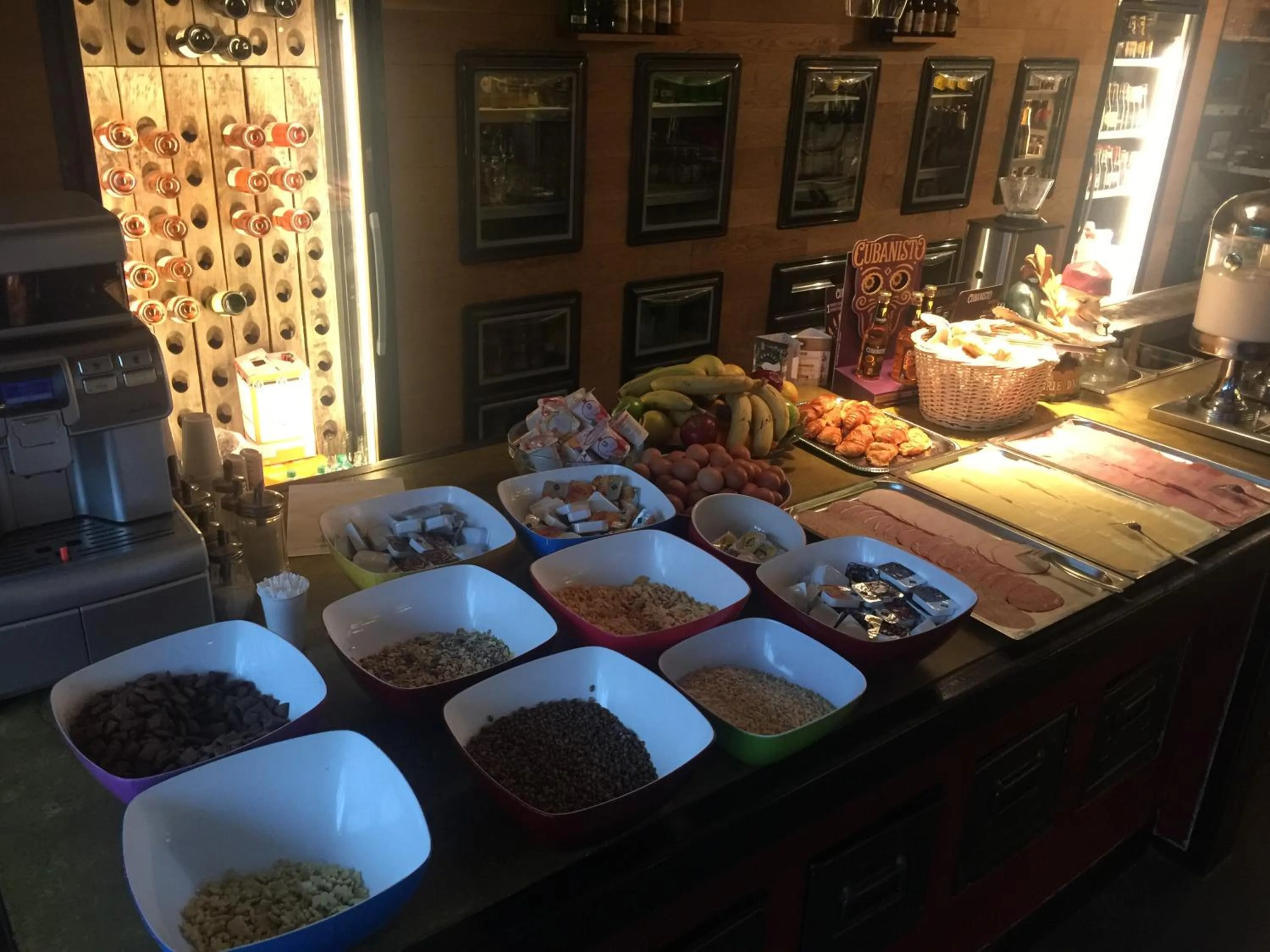 Restaurant/places to eat in Auberge des 3 Fontaines - Youth Hostel