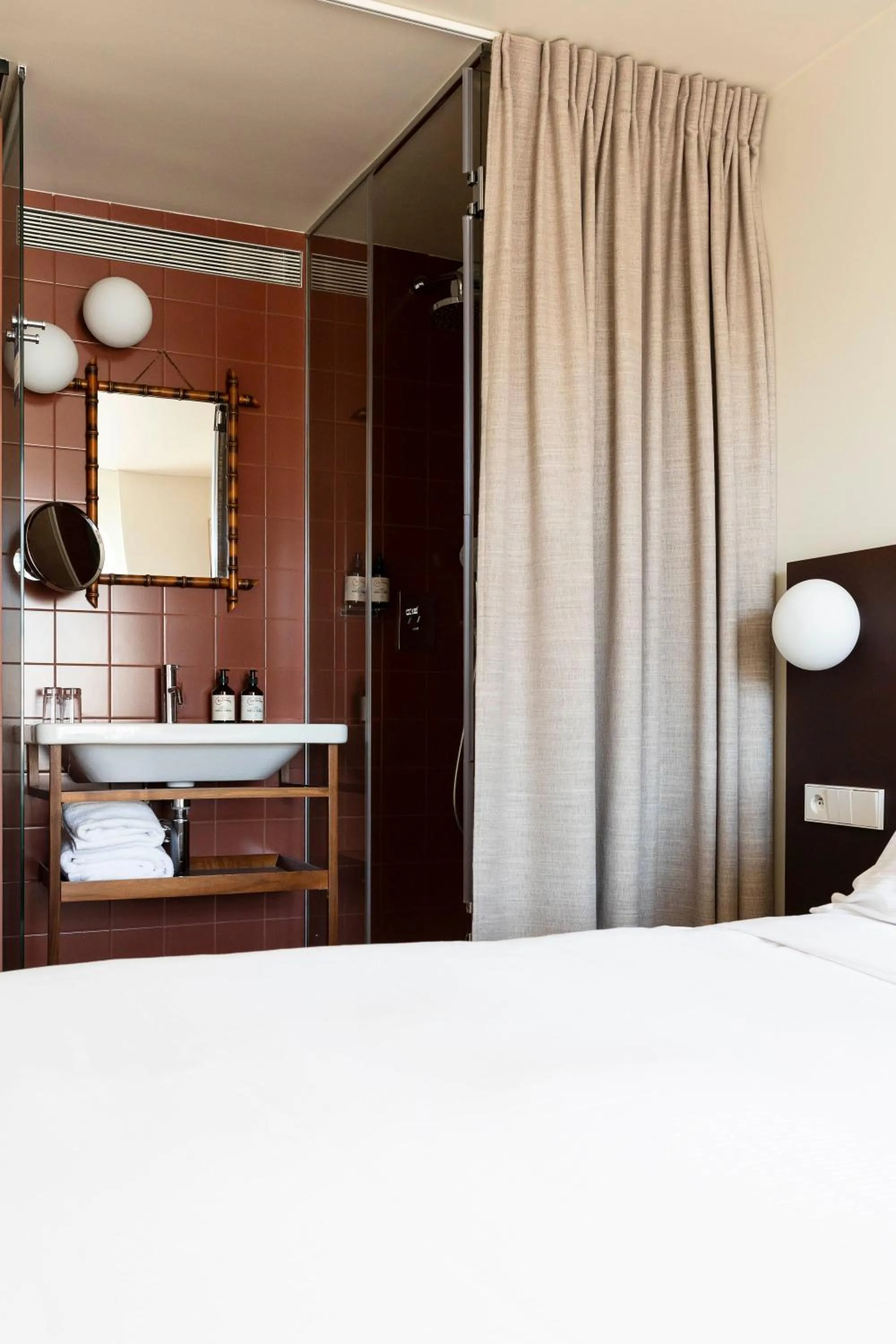 Bed in Hôtel Cabane - Orso Hotels