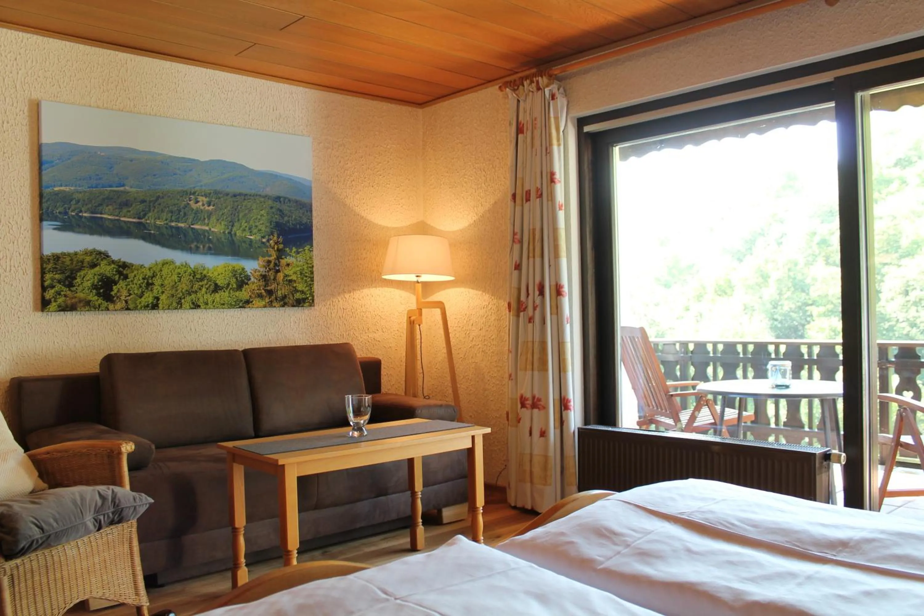 Decorative detail, Bed in BELVEDERE - das BIO HOTEL Garni & SuiteHotel am Edersee ! Unser Geschenk für Sie, auch die GästeCard GrimmHeimat!