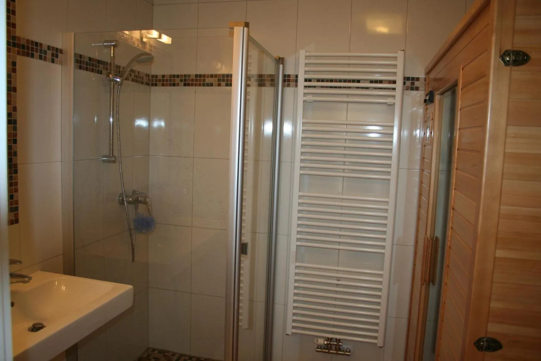 Bathroom in Appartement Enns by Schladmingurlaub