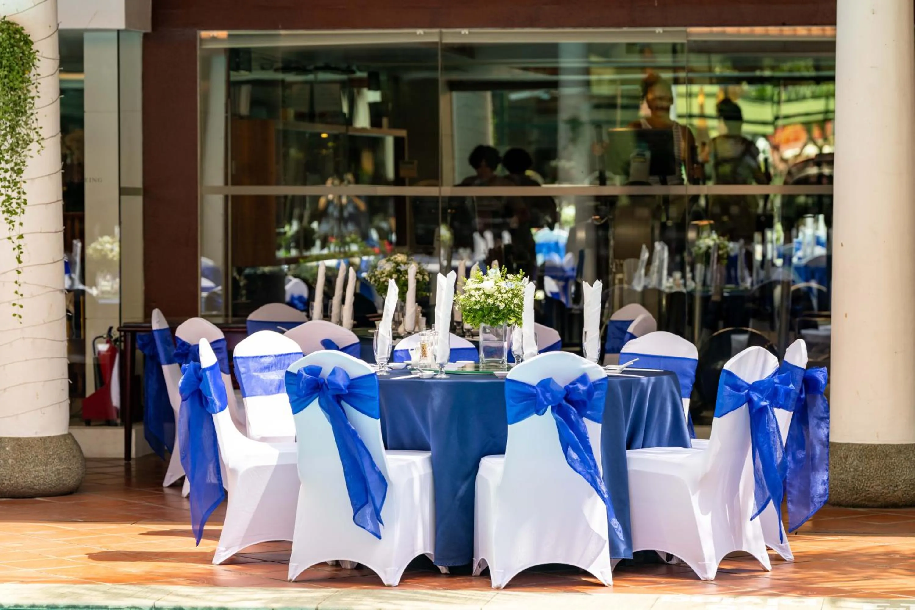 wedding in Garden Plaza Saigon - Formerly PARKROYAL Saigon