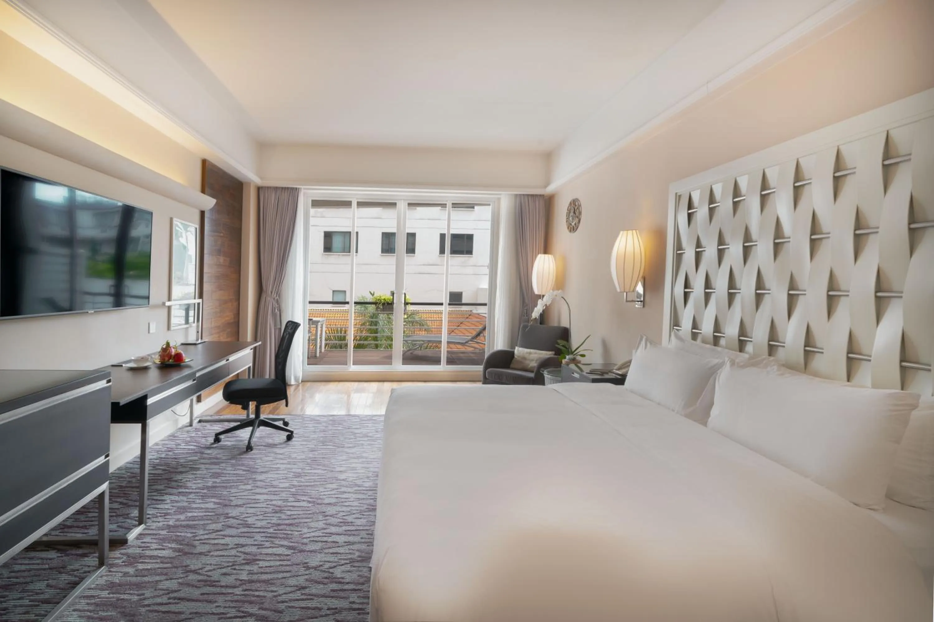 TV and multimedia in Garden Plaza Saigon - Formerly PARKROYAL Saigon