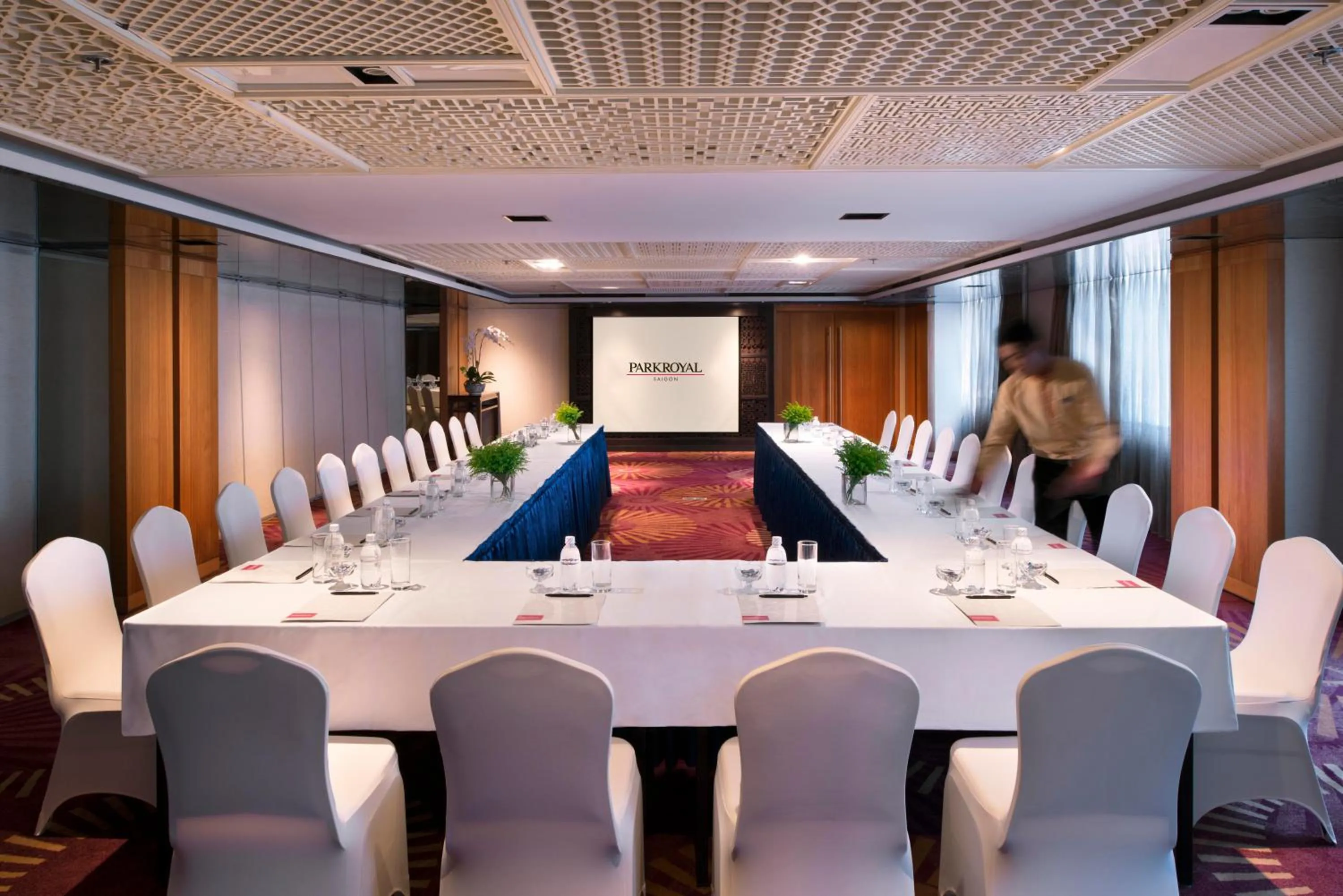 Banquet/Function facilities in PARKROYAL Saigon