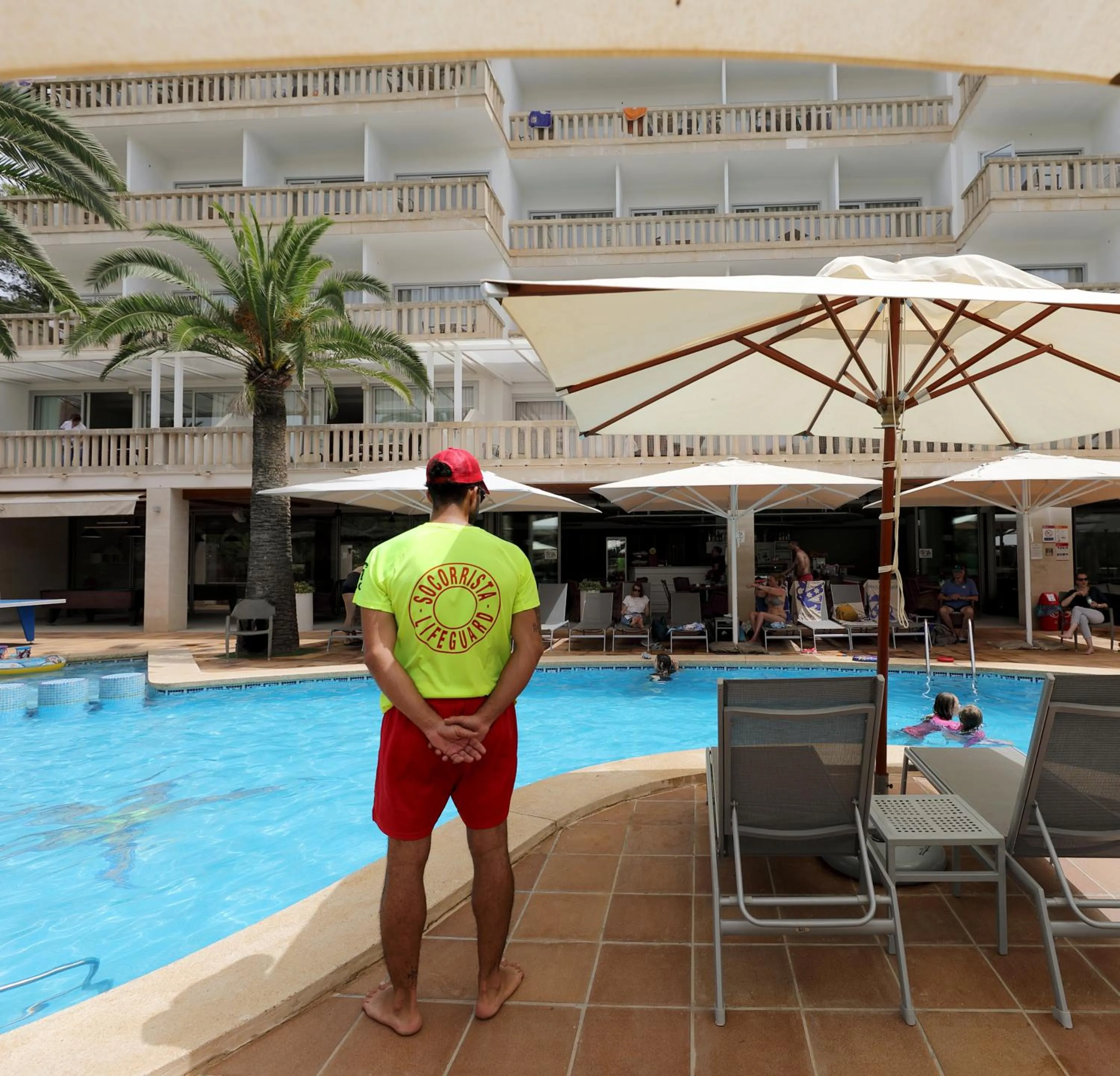 Swimming pool in Hotel Apartamentos Cala Santanyi