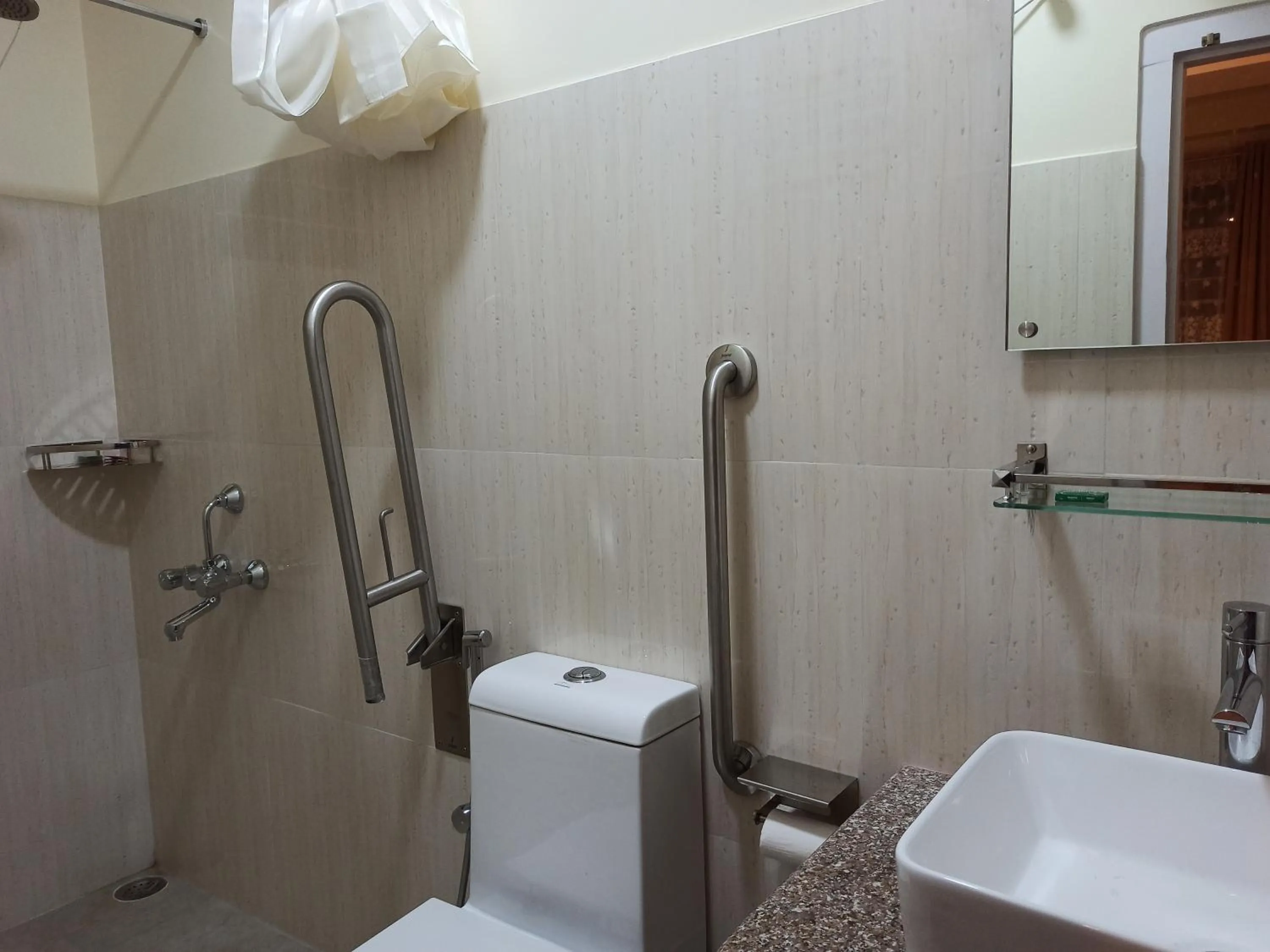 Bathroom in Vanagleda-A Boutique Guest House