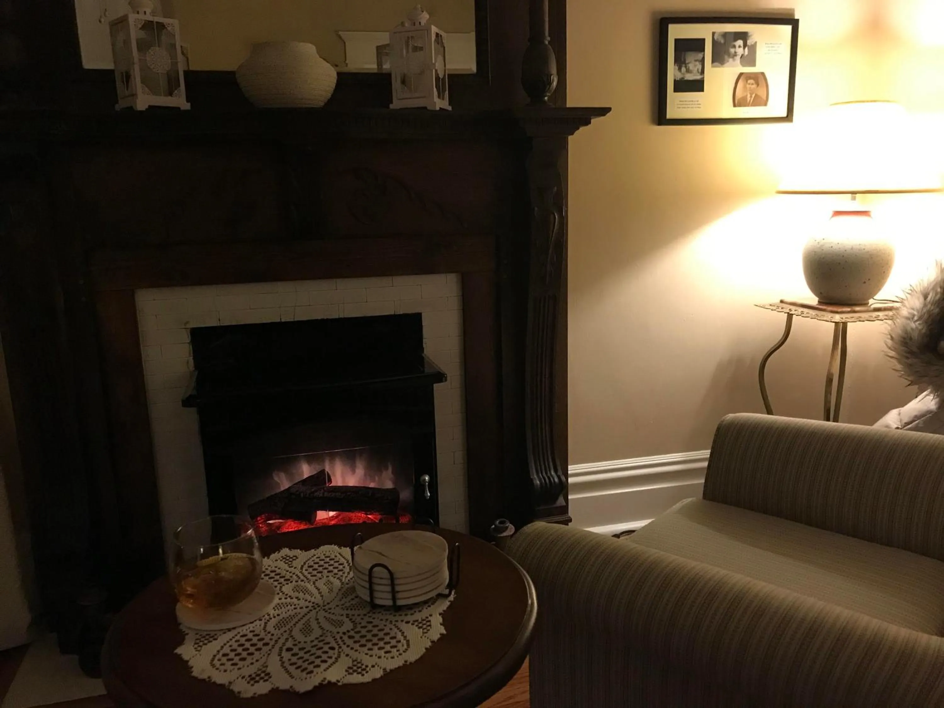 Seating area in Chessie Room