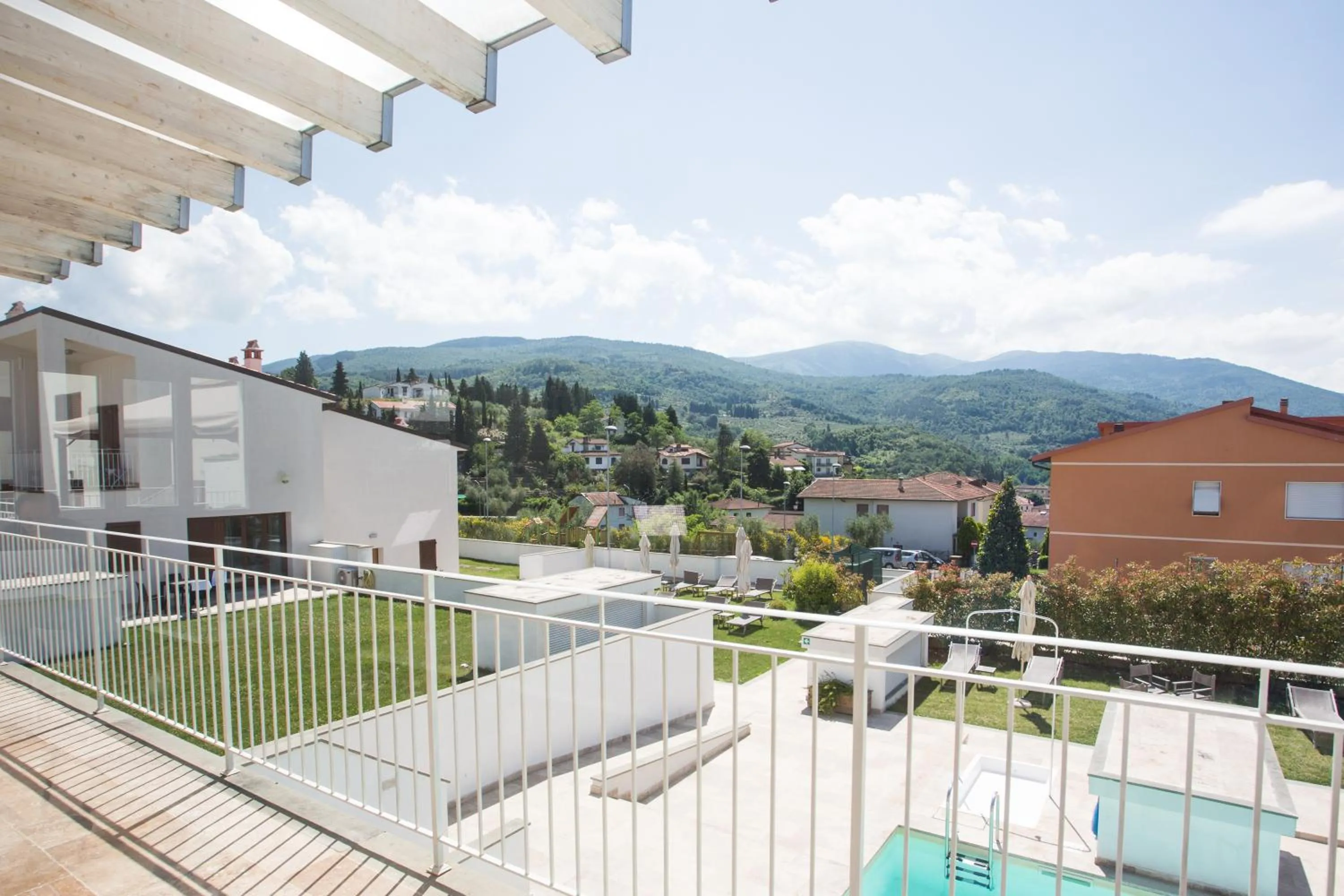 Garden in The Florence Hills Resort & Wellness